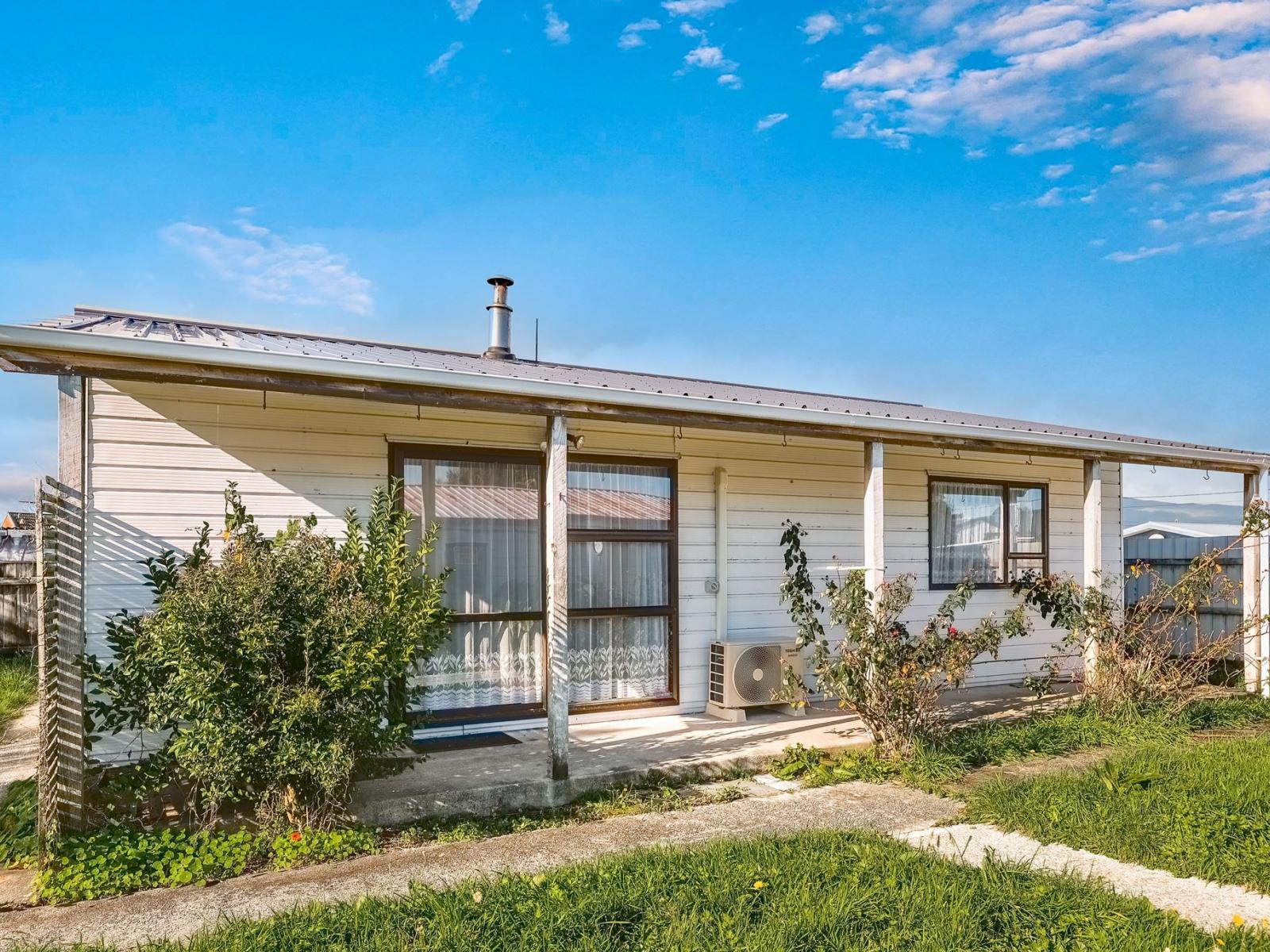 29B and C Lyndhurst Street, Westport
