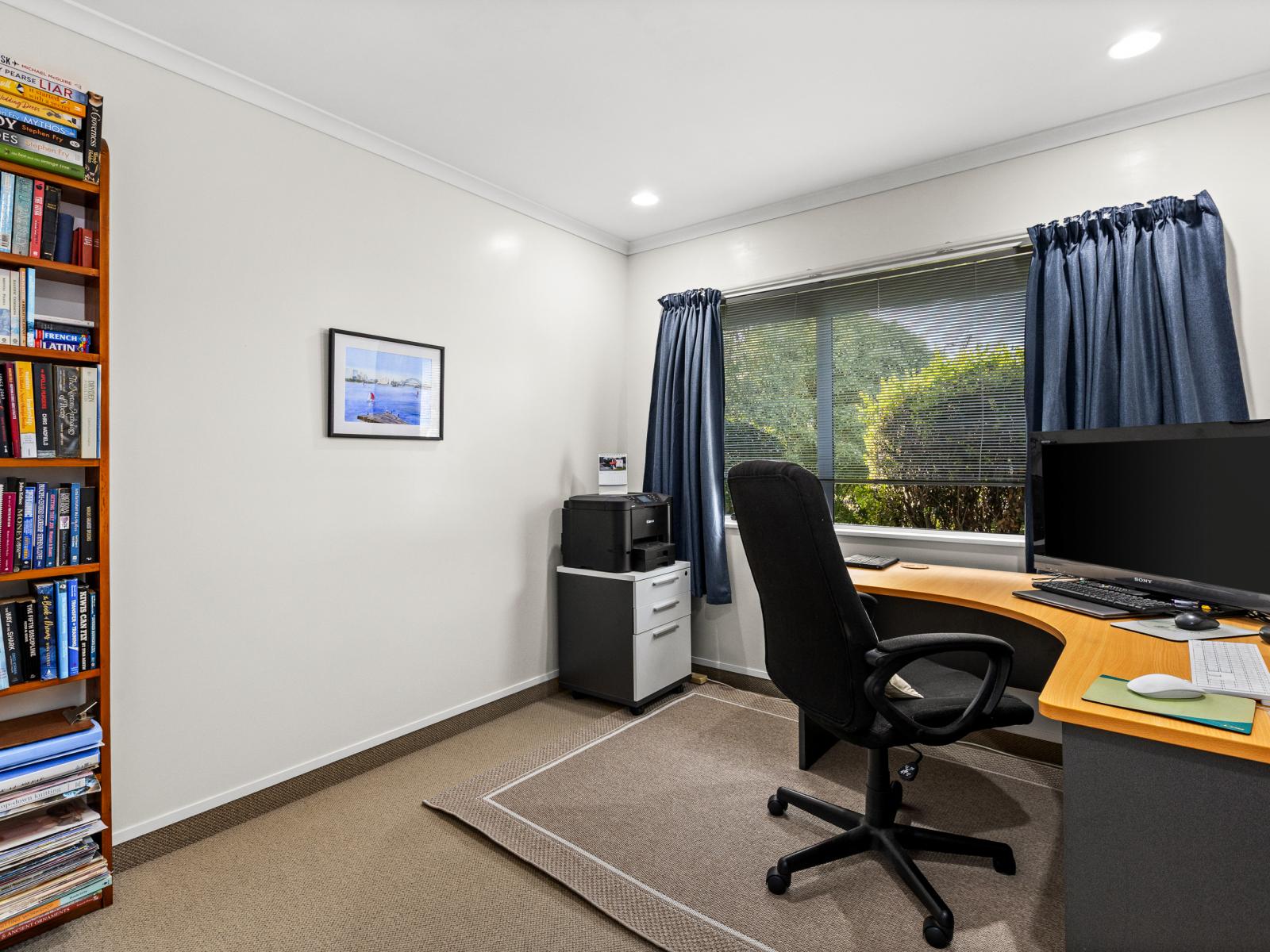 9 Gresham Place, Taradale