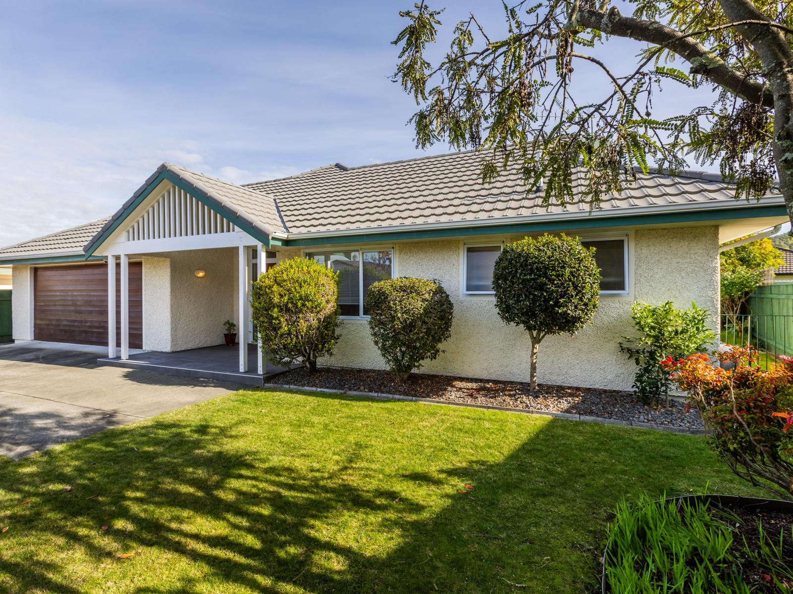 9 Gresham Place, Taradale