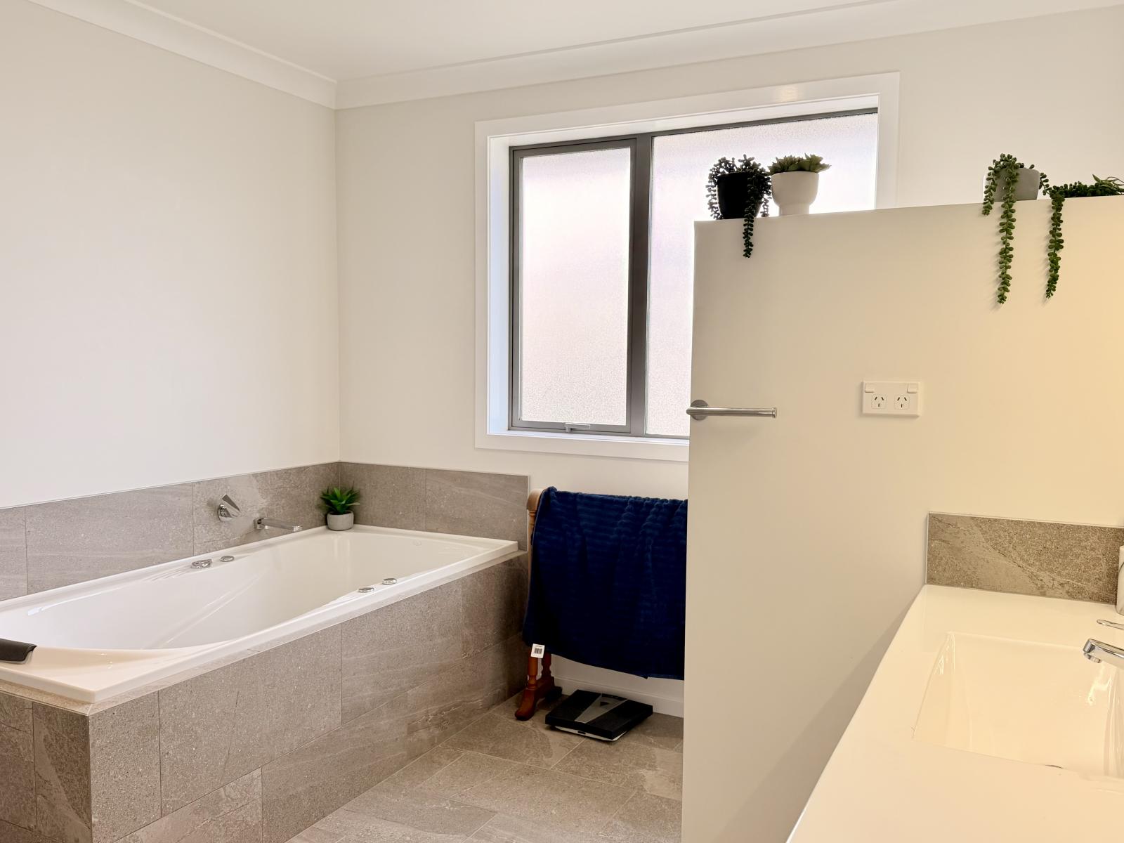 16C Clyde Street, Oamaru