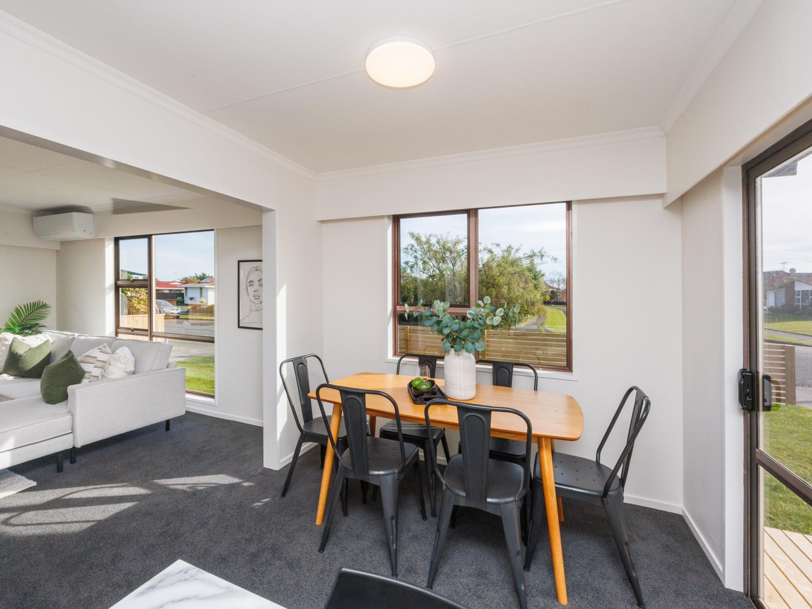 11 Fiona Crescent, Feilding