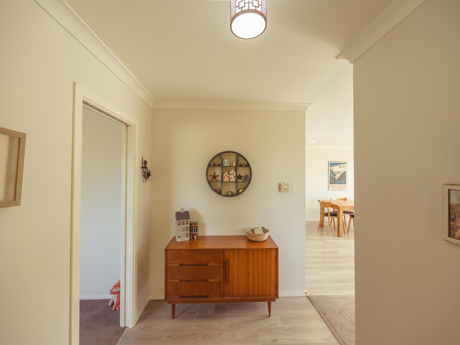 93 Cemetery Road, Sanson