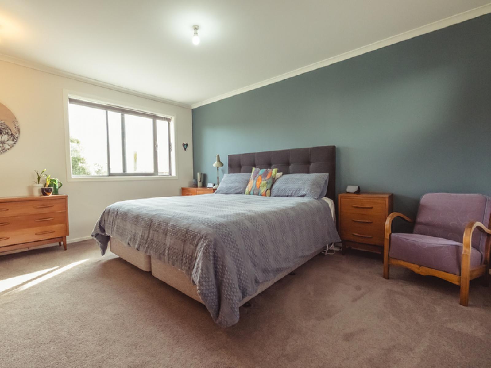 93 Cemetery Road, Sanson
