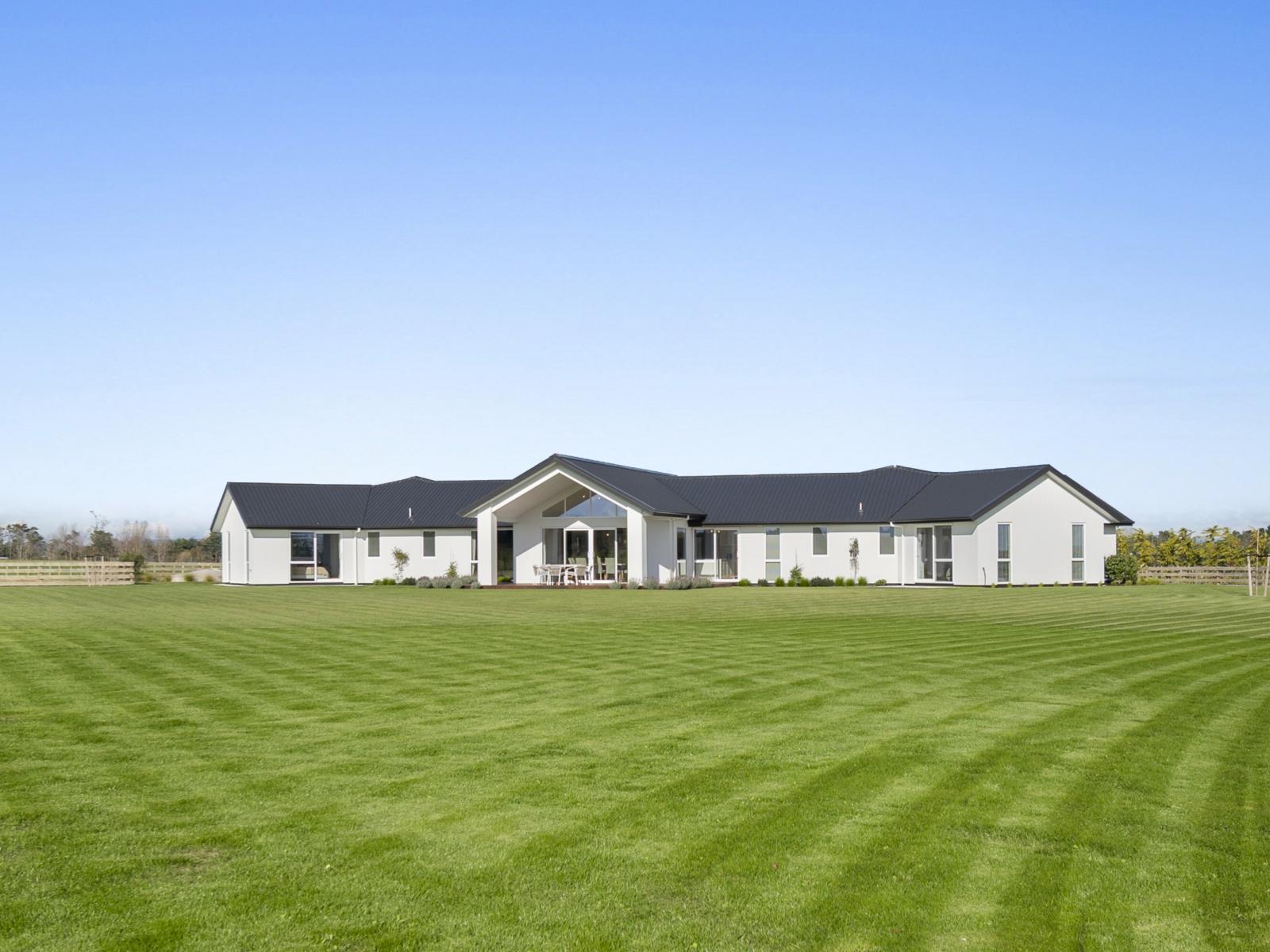 160 Pharazyn Road, Feilding