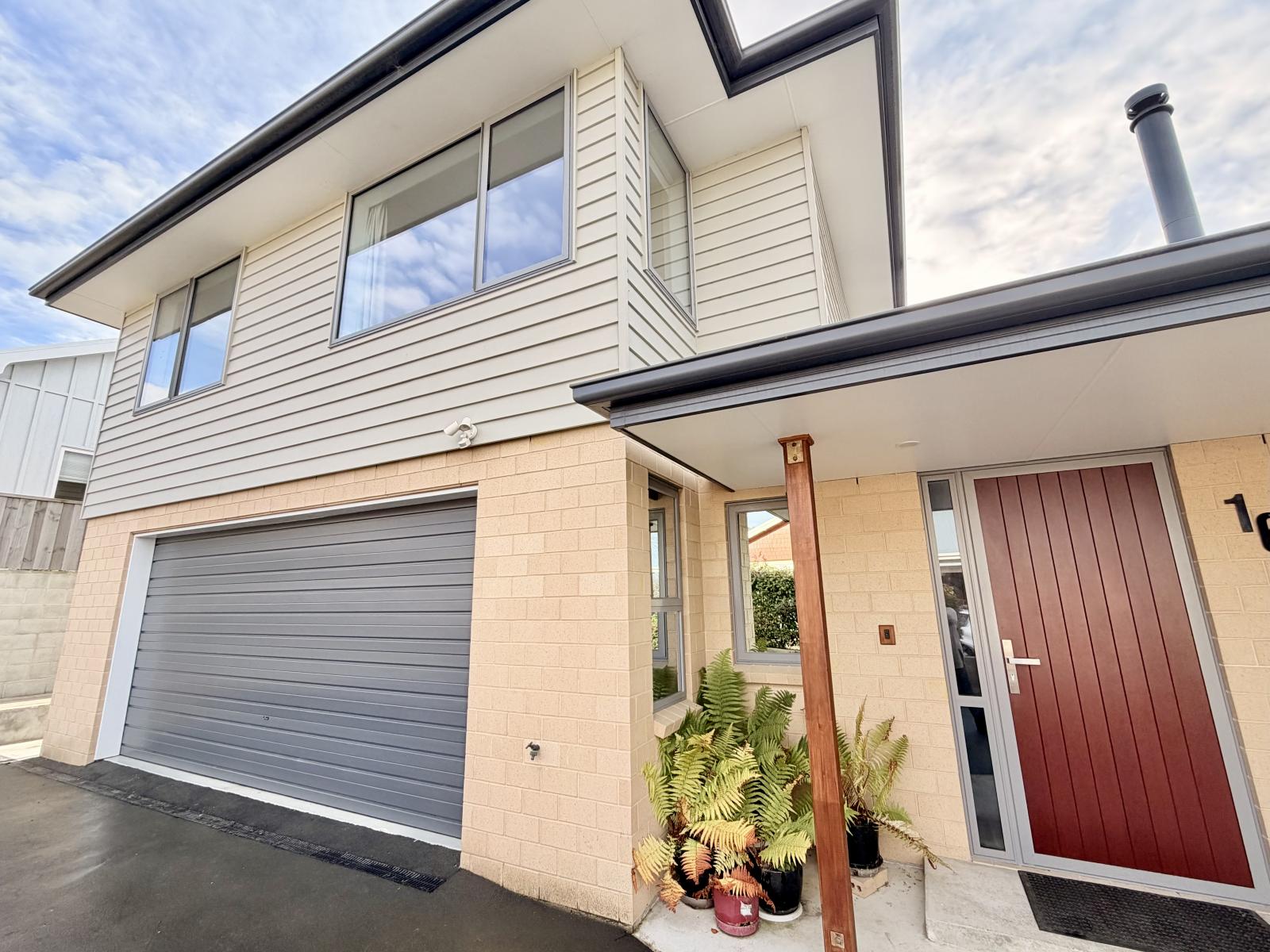 16C Clyde Street, Oamaru