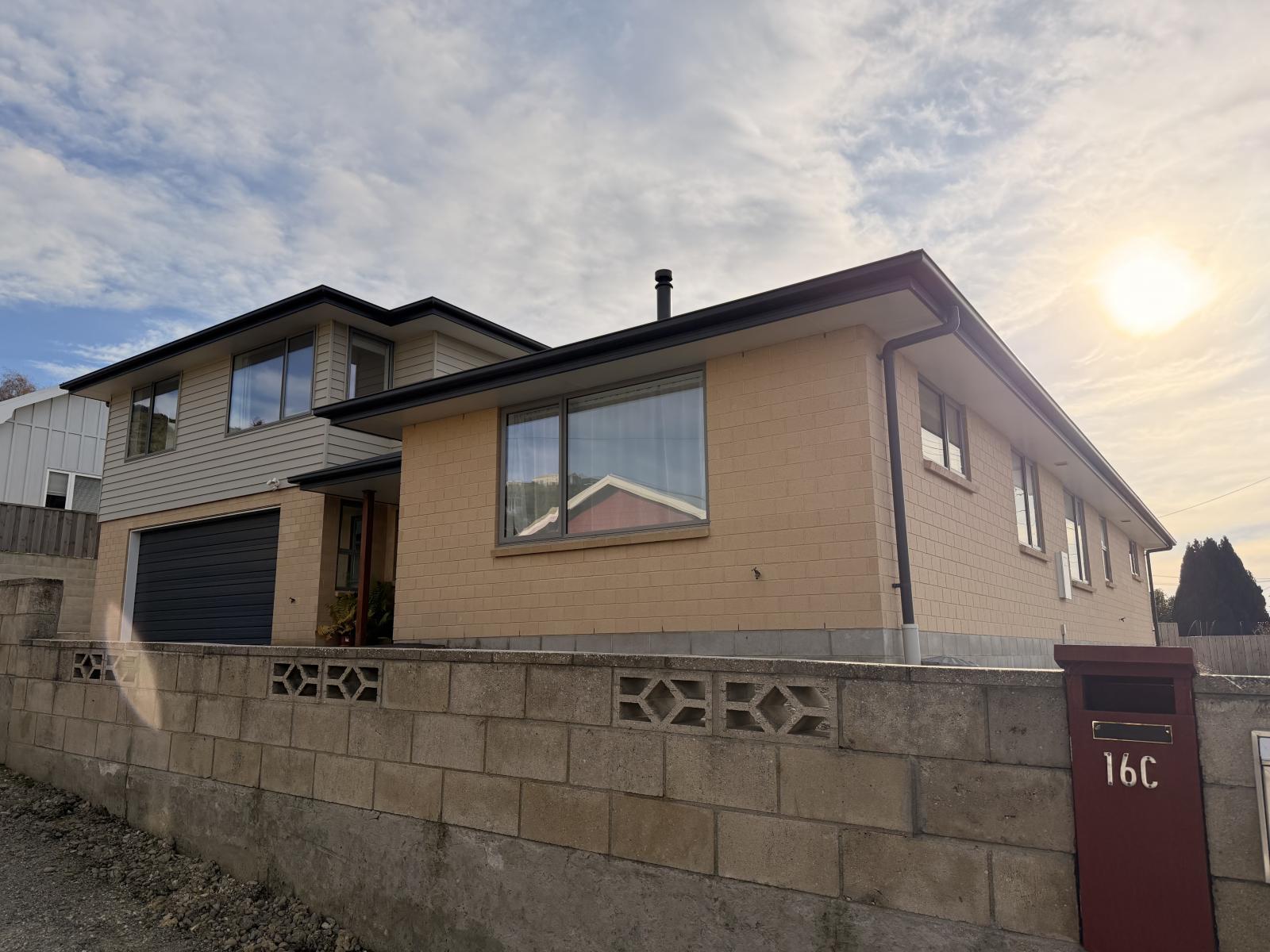 16C Clyde Street, Oamaru
