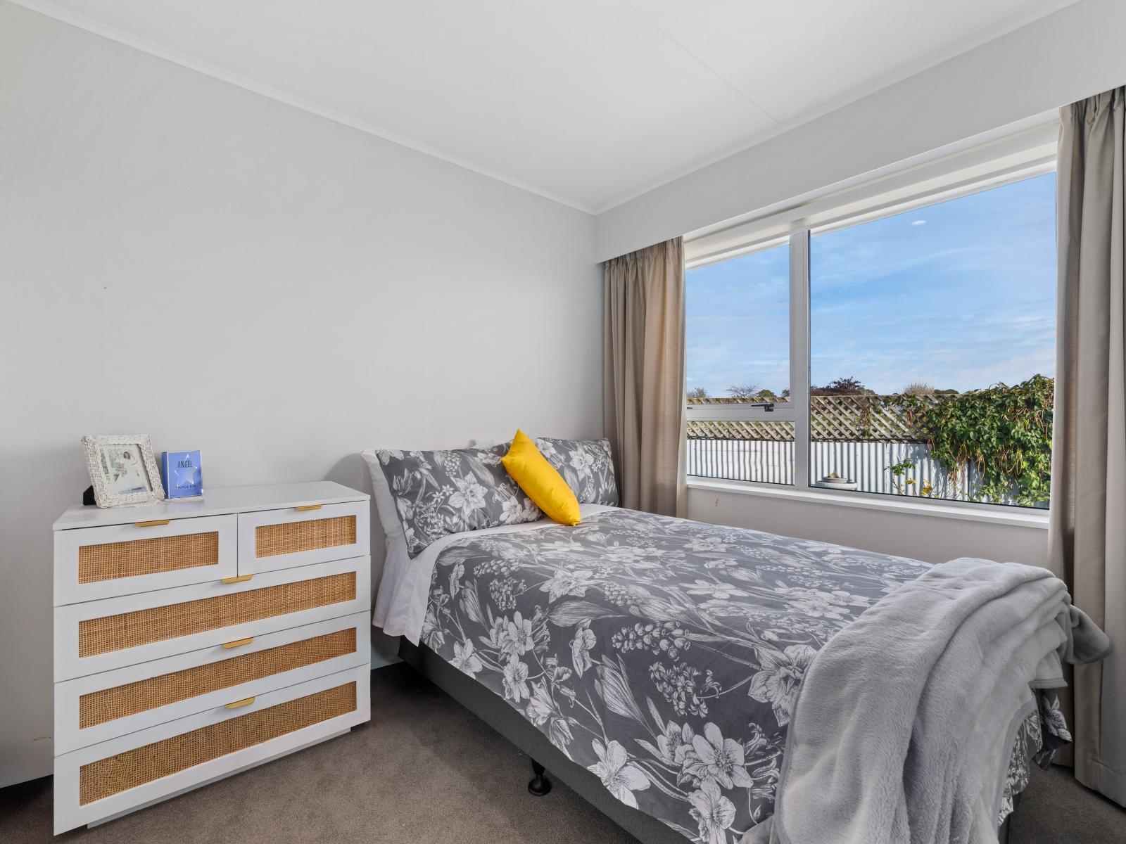 210D Maxwell Road, Redwoodtown