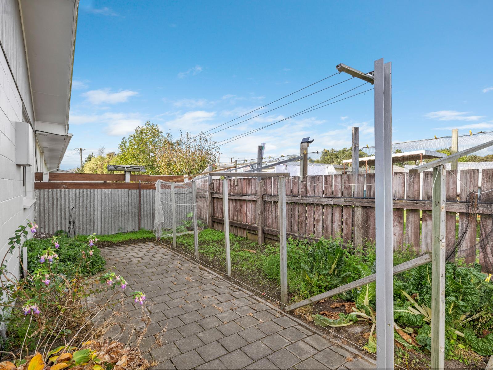 210D Maxwell Road, Redwoodtown