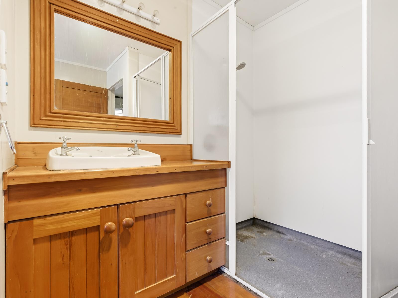 1041 Paparoa Road, Taumarunui