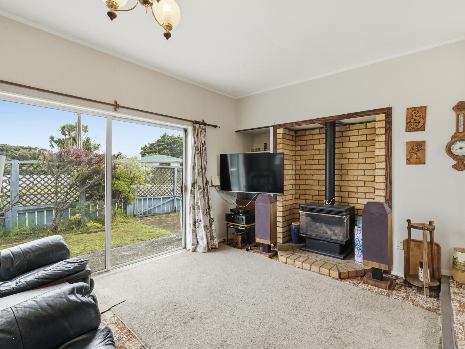2 Awatea Street, Castlecliff