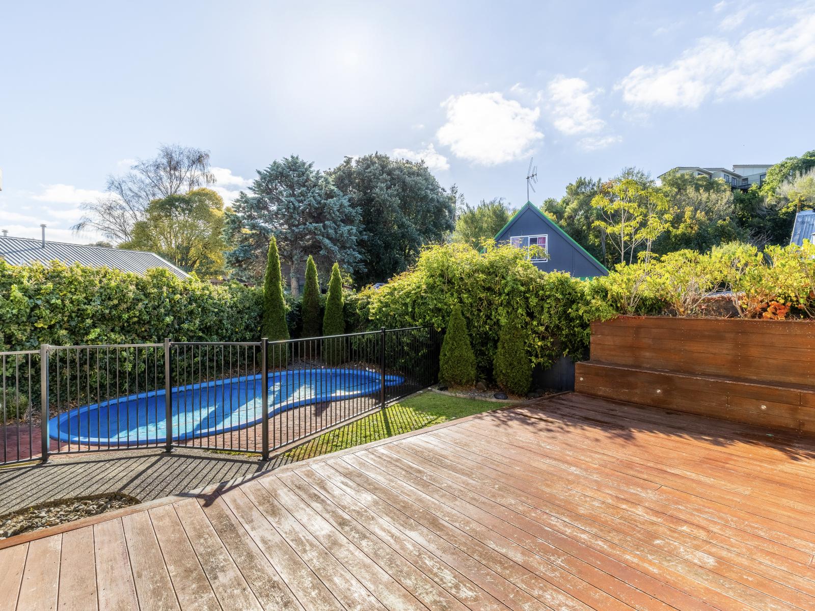 6 Aiken Road, St Johns Hill