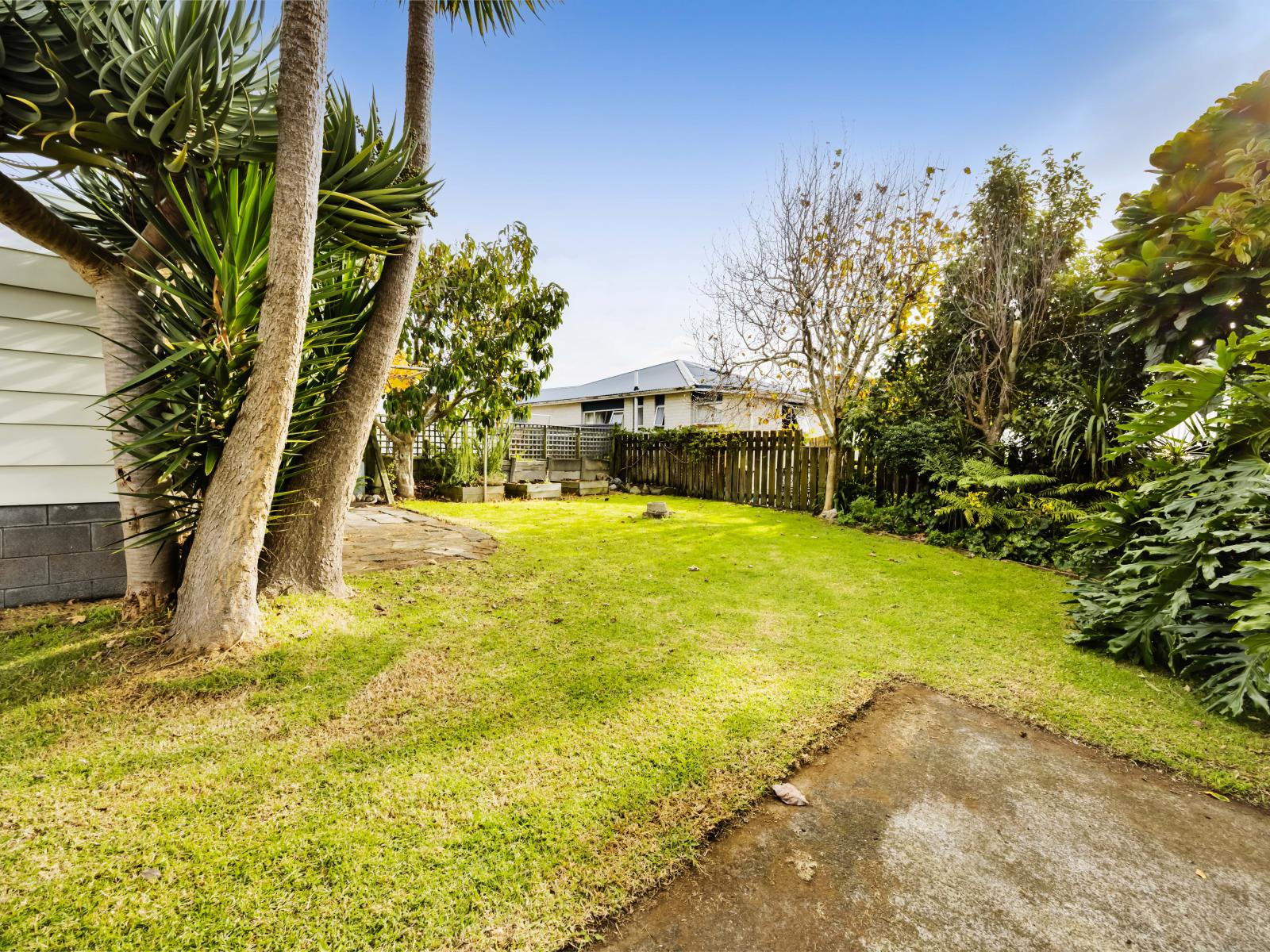 27 Bonithon Avenue, Moturoa