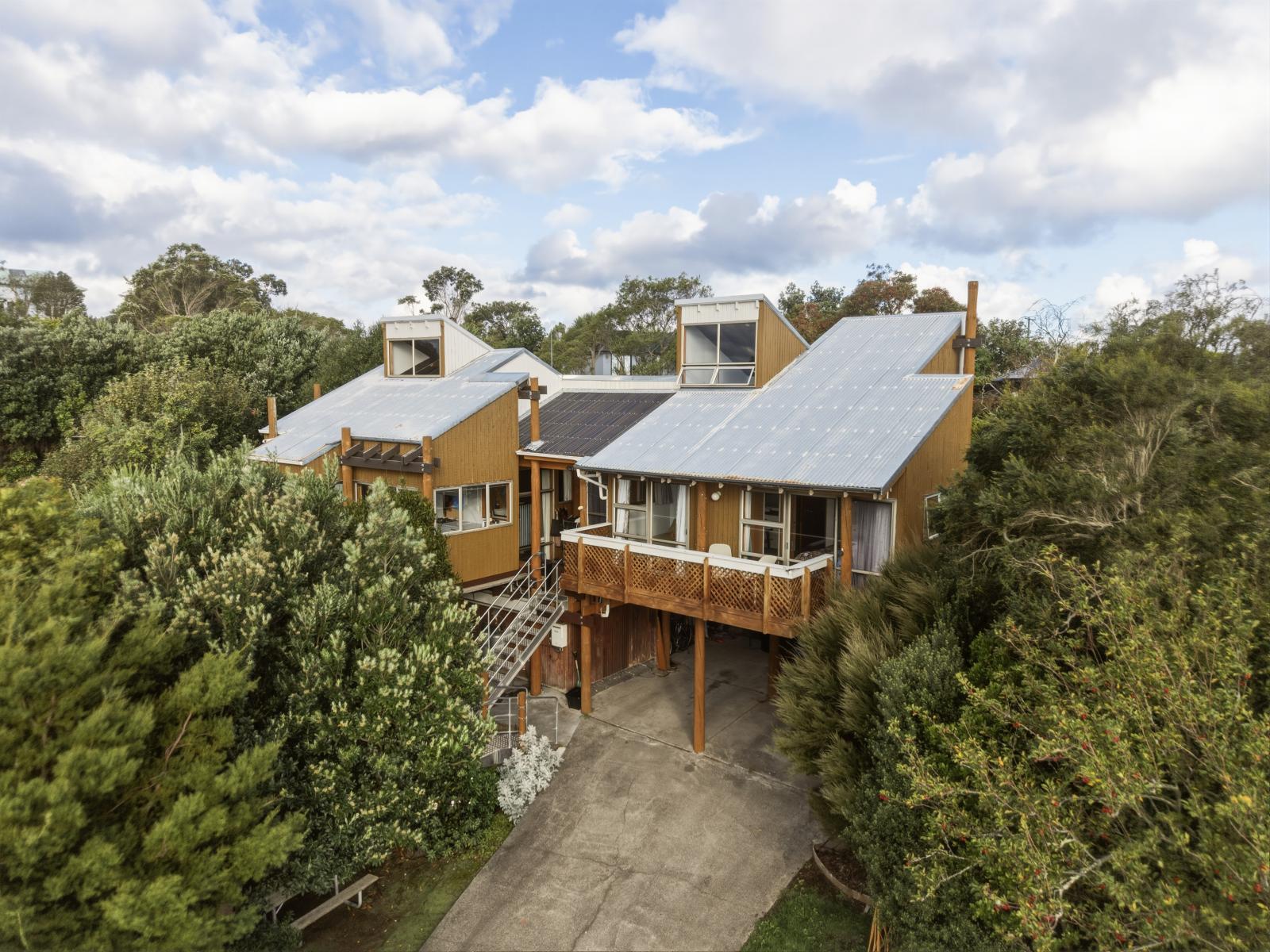 103 Mt View Road, Bastia Hill