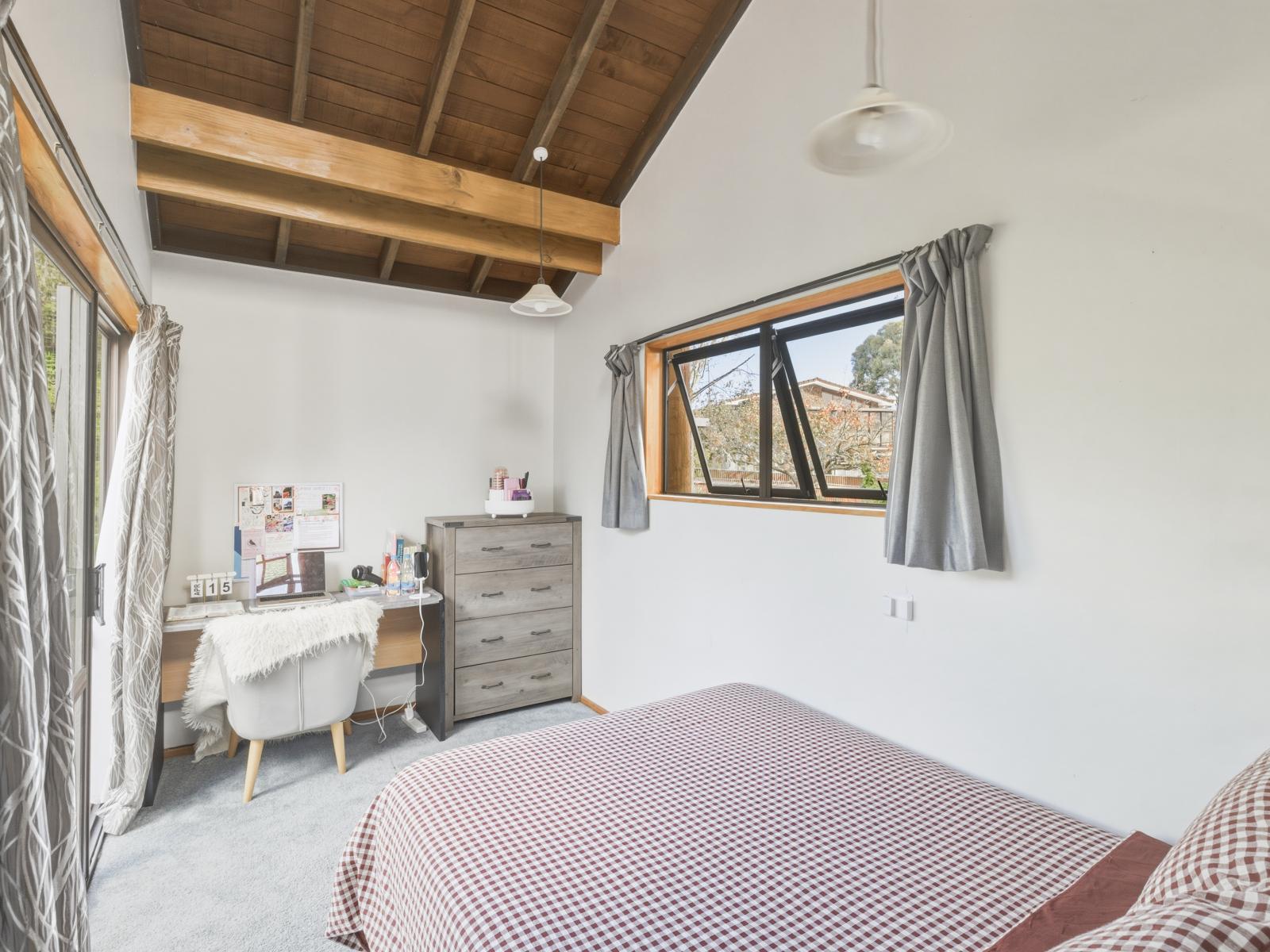 103 Mt View Road, Bastia Hill