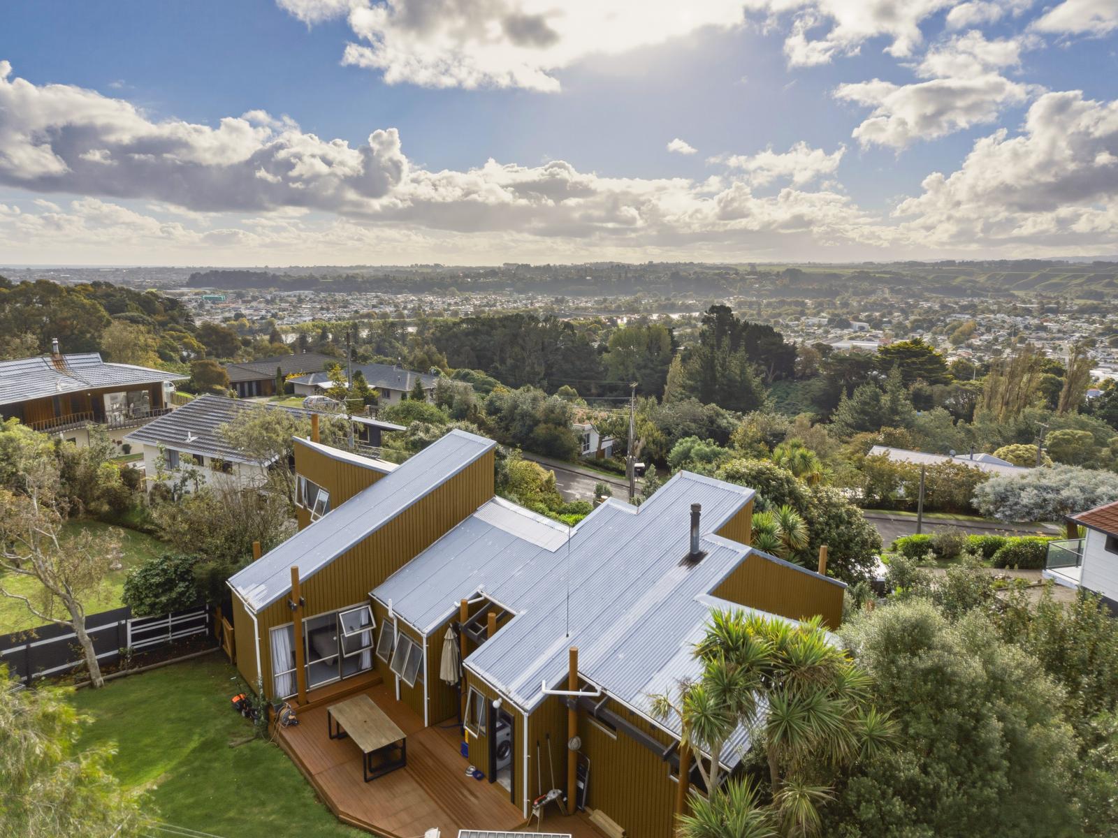 103 Mt View Road, Bastia Hill
