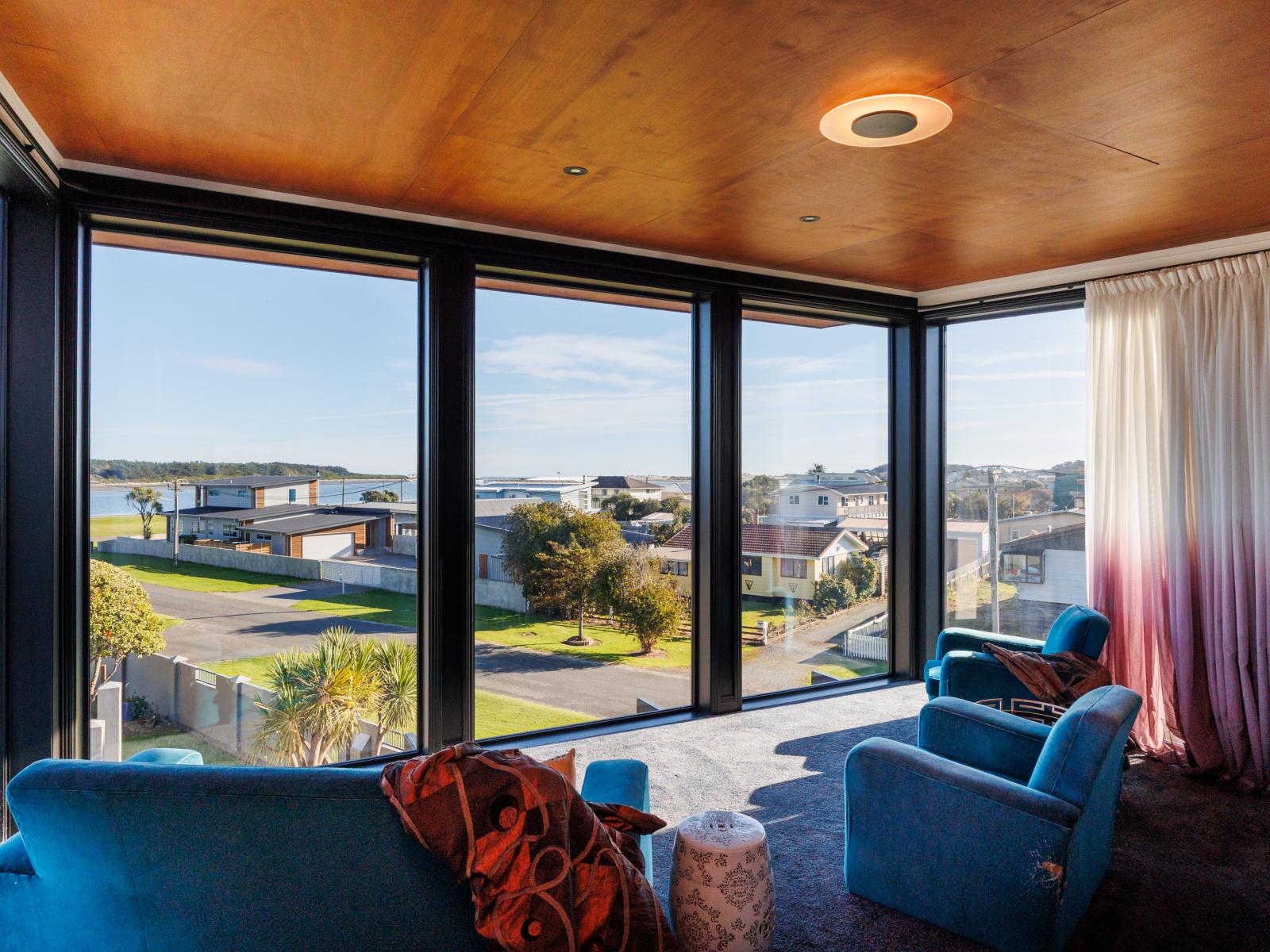6 Dawson Street, Foxton Beach