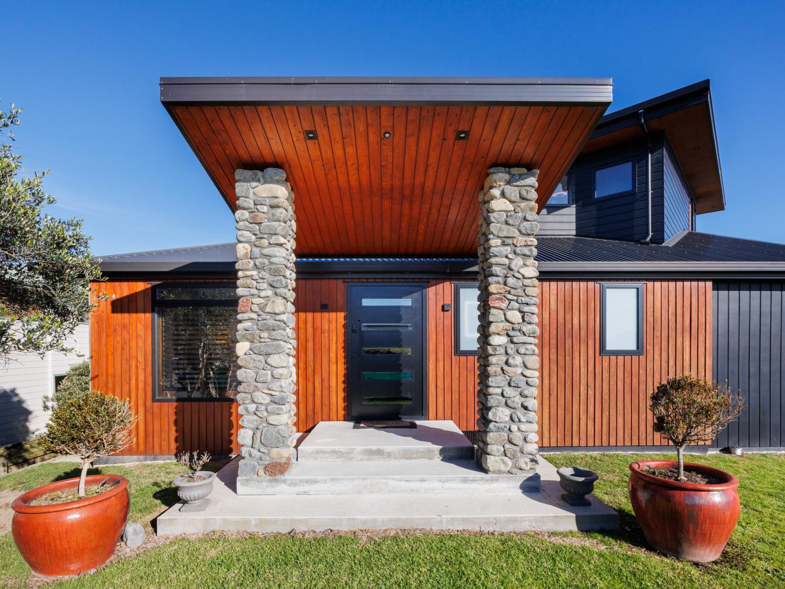 6 Dawson Street, Foxton Beach