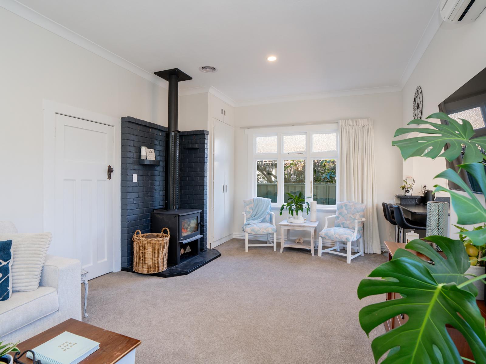 175 Pomona Street, Strathern