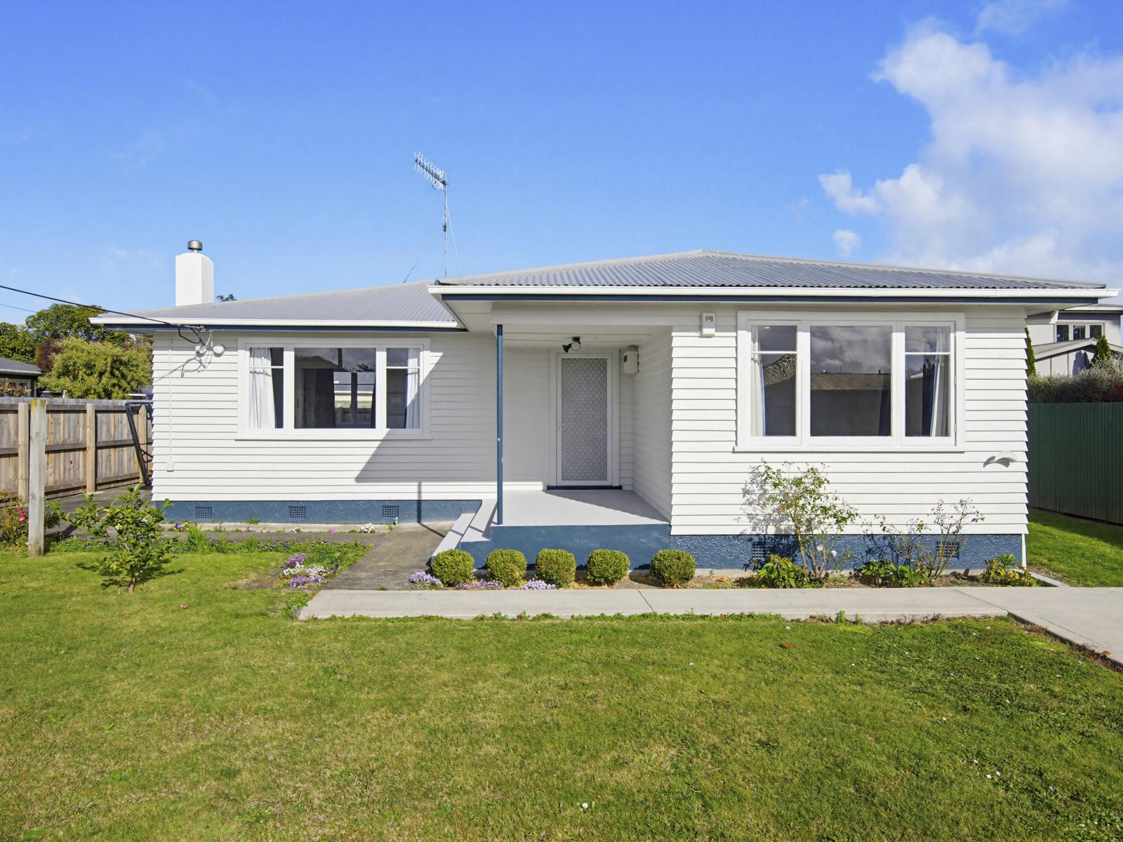 27 Elizabeth Street, Levin
