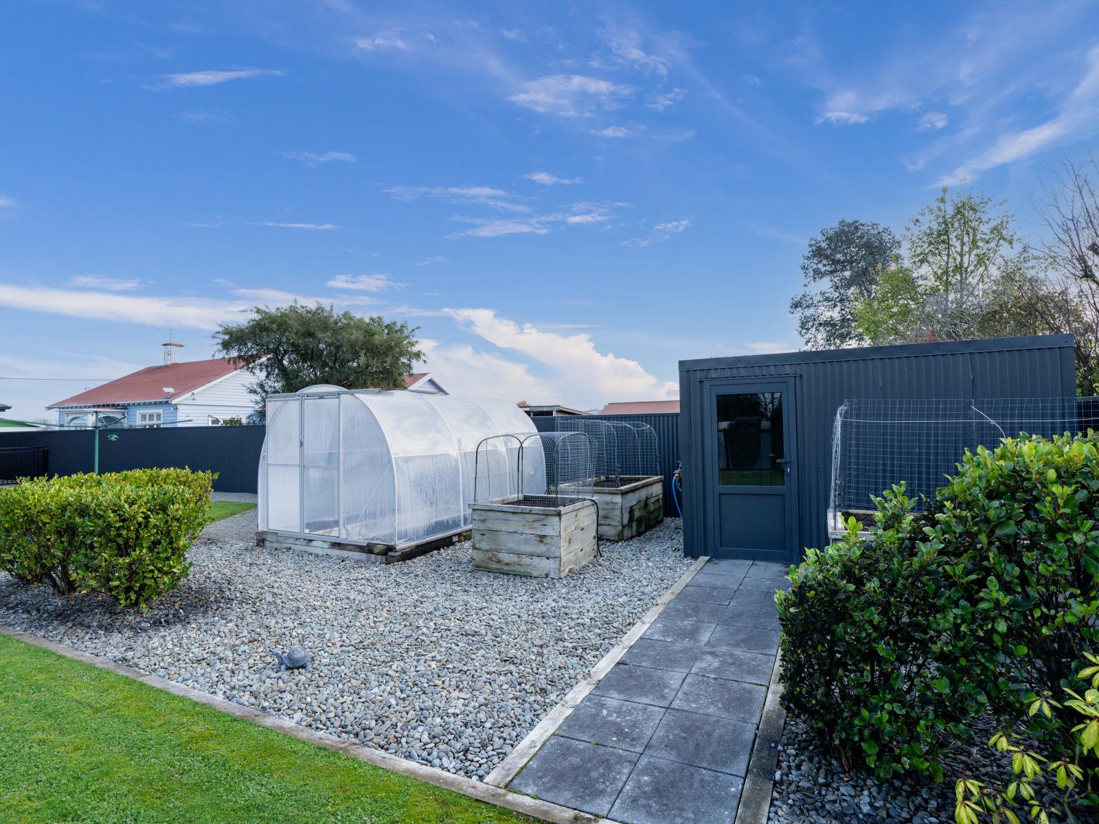 6 John Street, Winton