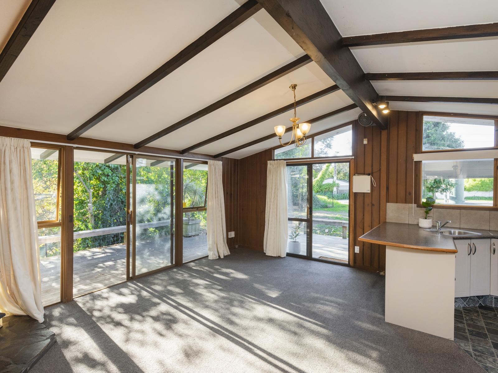 116 Oak Street, Mangapapa