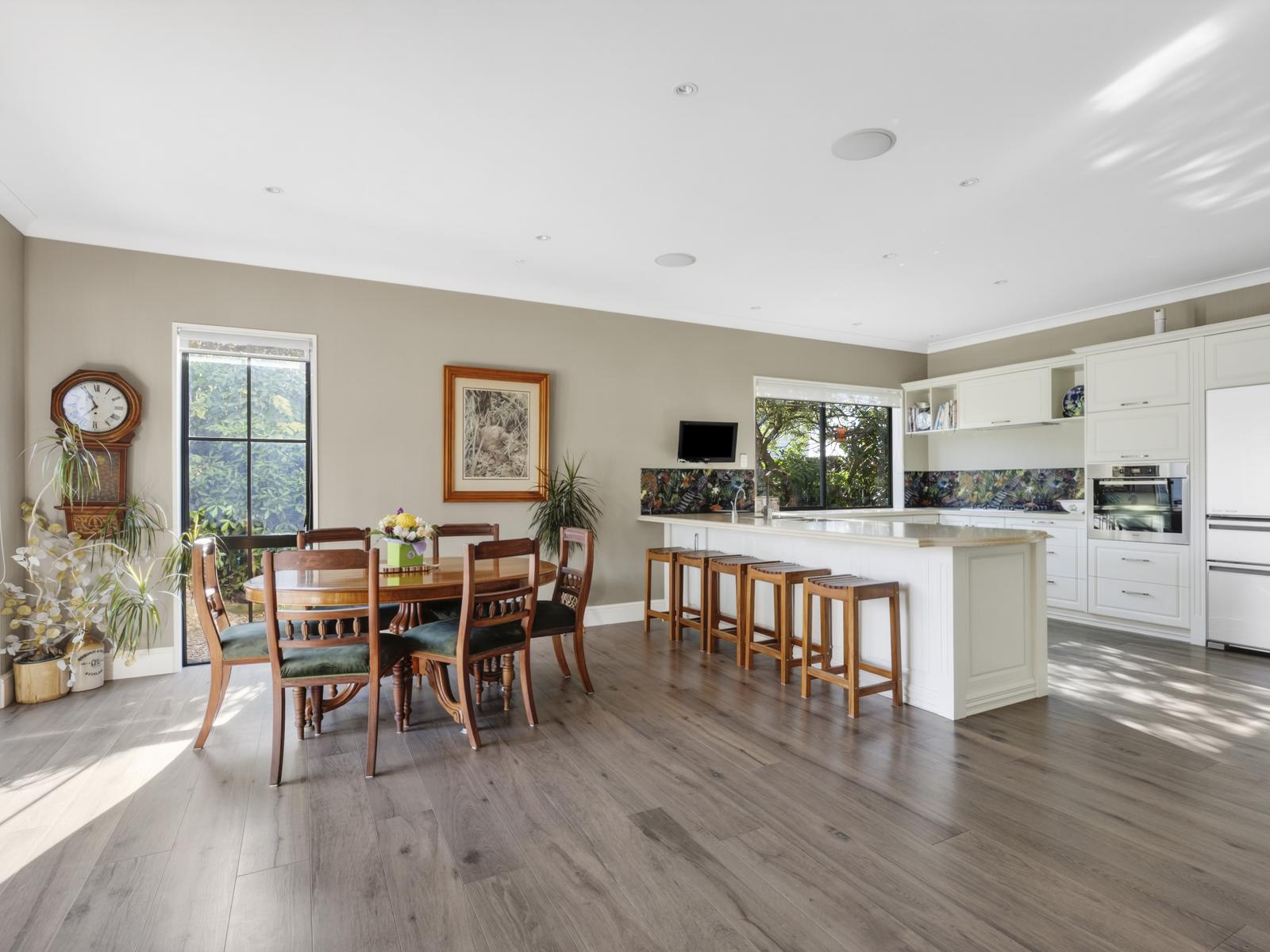 49B Cowley Drive, Leamington
