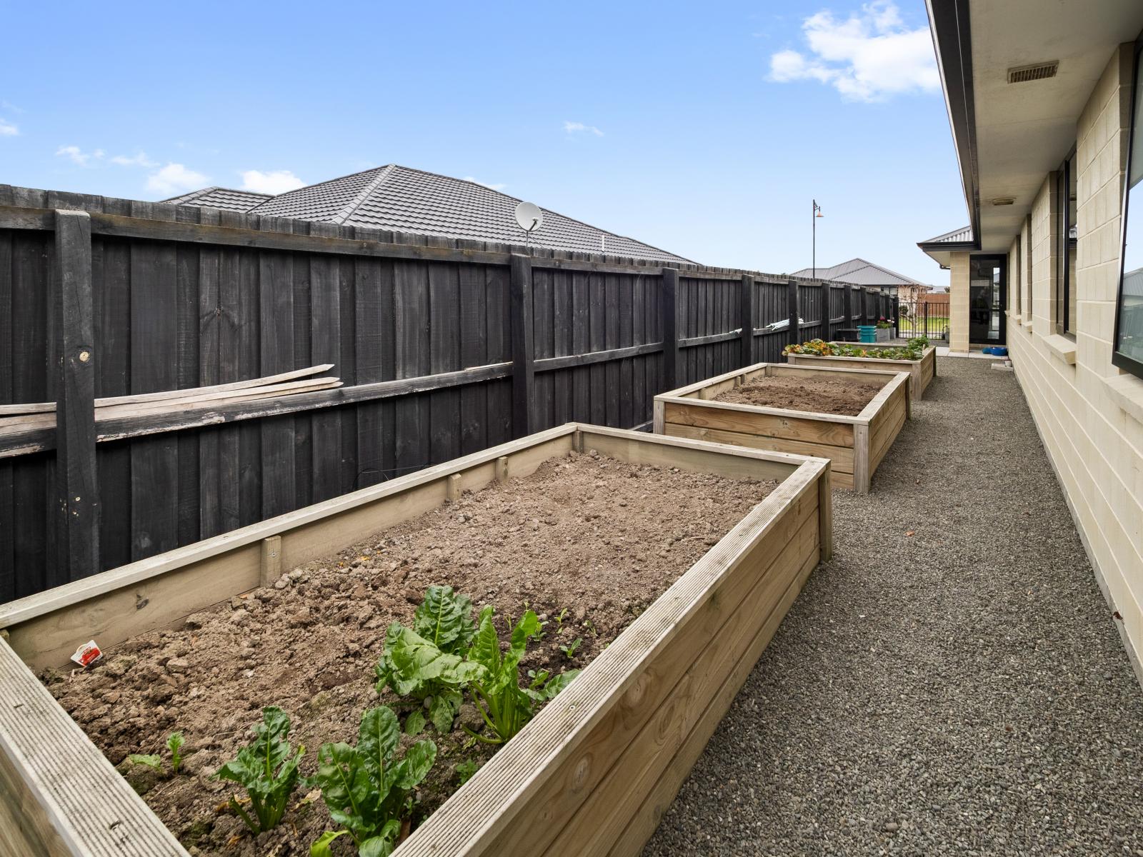 23 Redhaven Rise, Netherby
