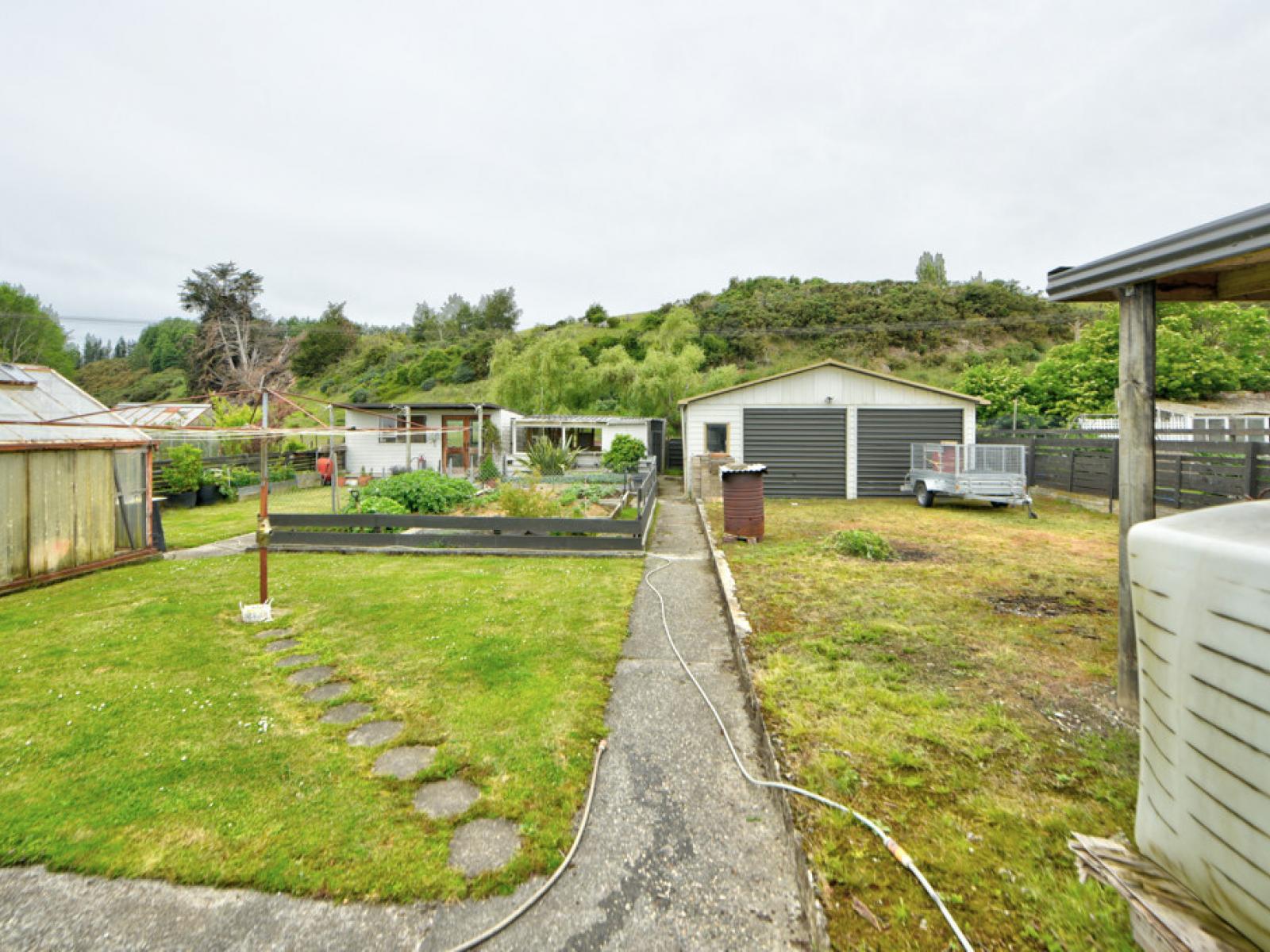 176 Kana Street, Mataura