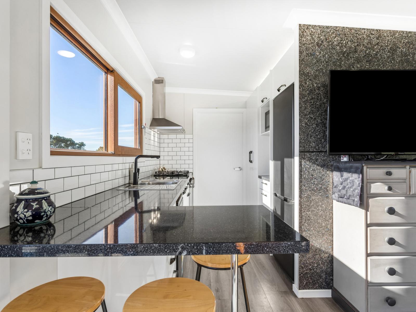 294 Burnt Hill Road, Oxford