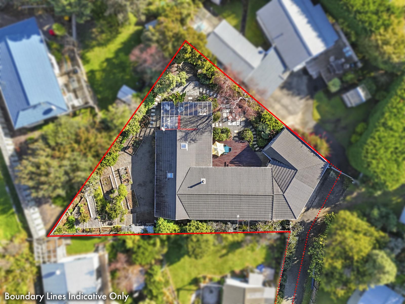 34 Hicks Crescent, Waikanae Beach