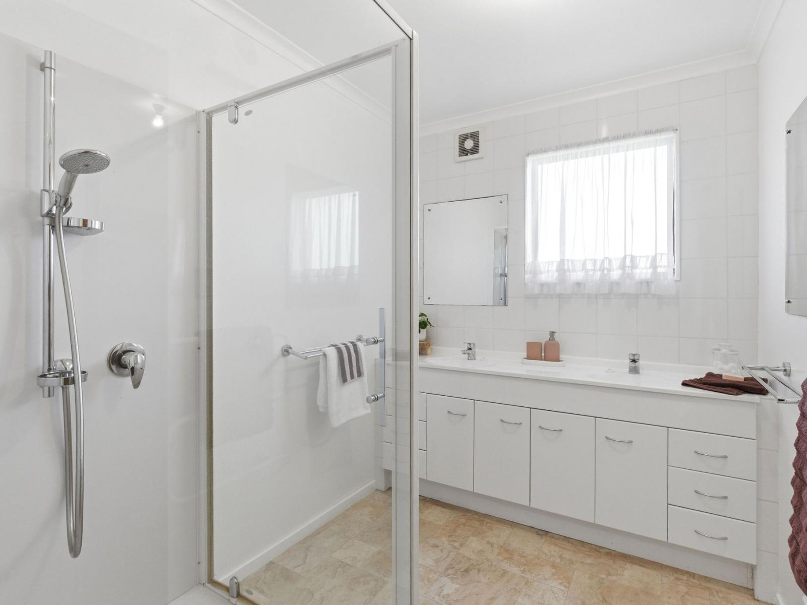 23A Bens Place, Springvale