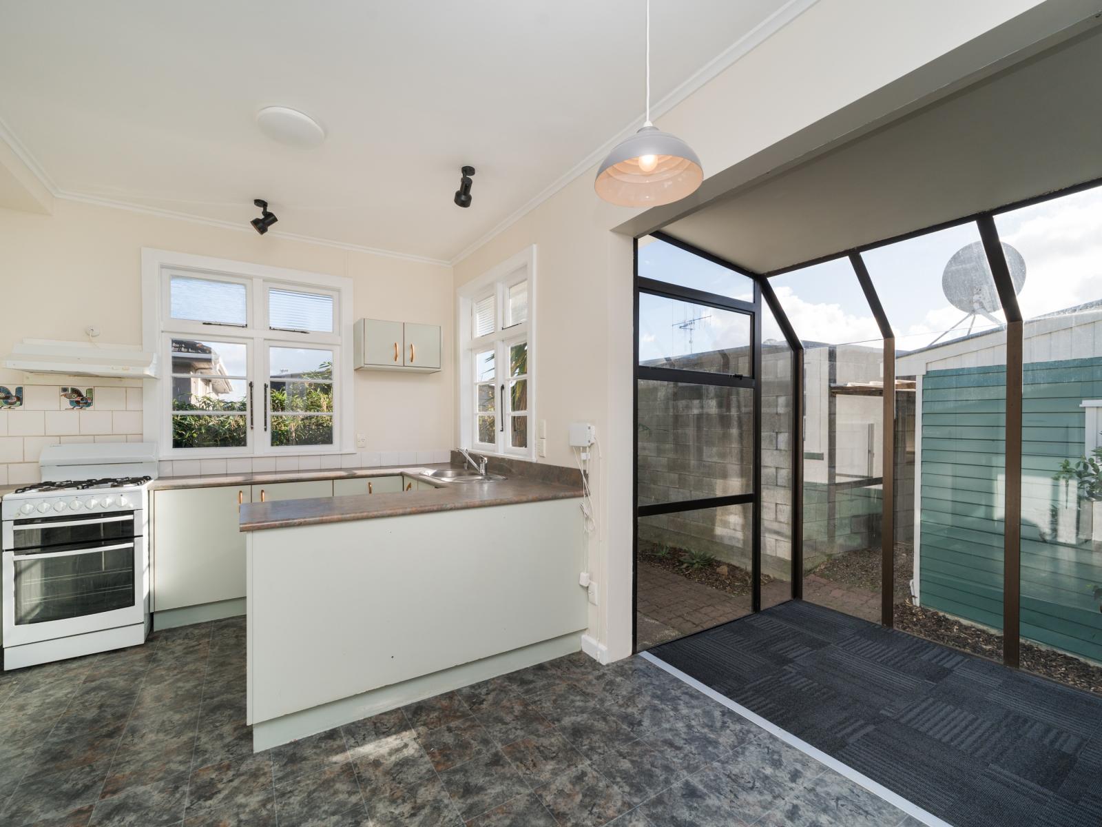 22 Westmere Place, Takaro