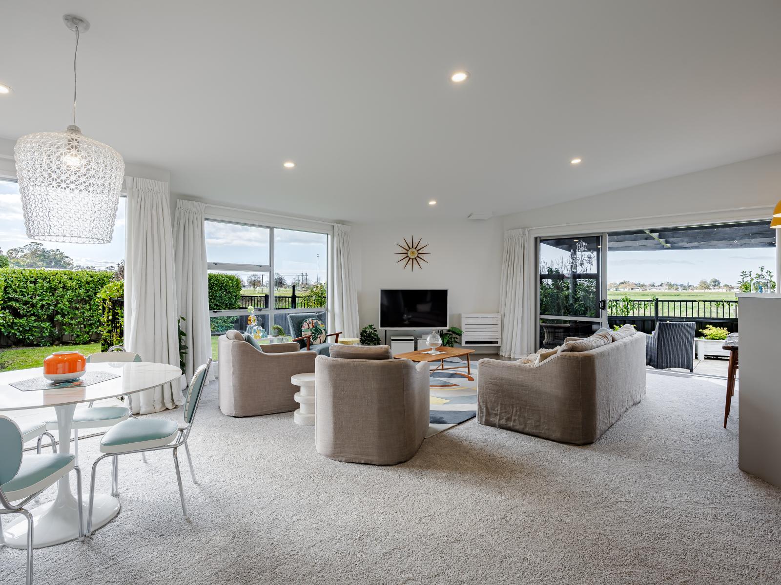 48 Merlot Drive, Greenmeadows
