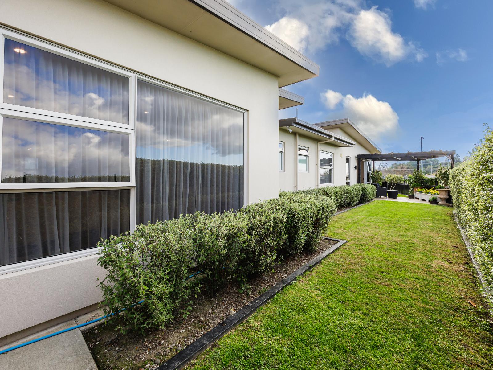 48 Merlot Drive, Greenmeadows