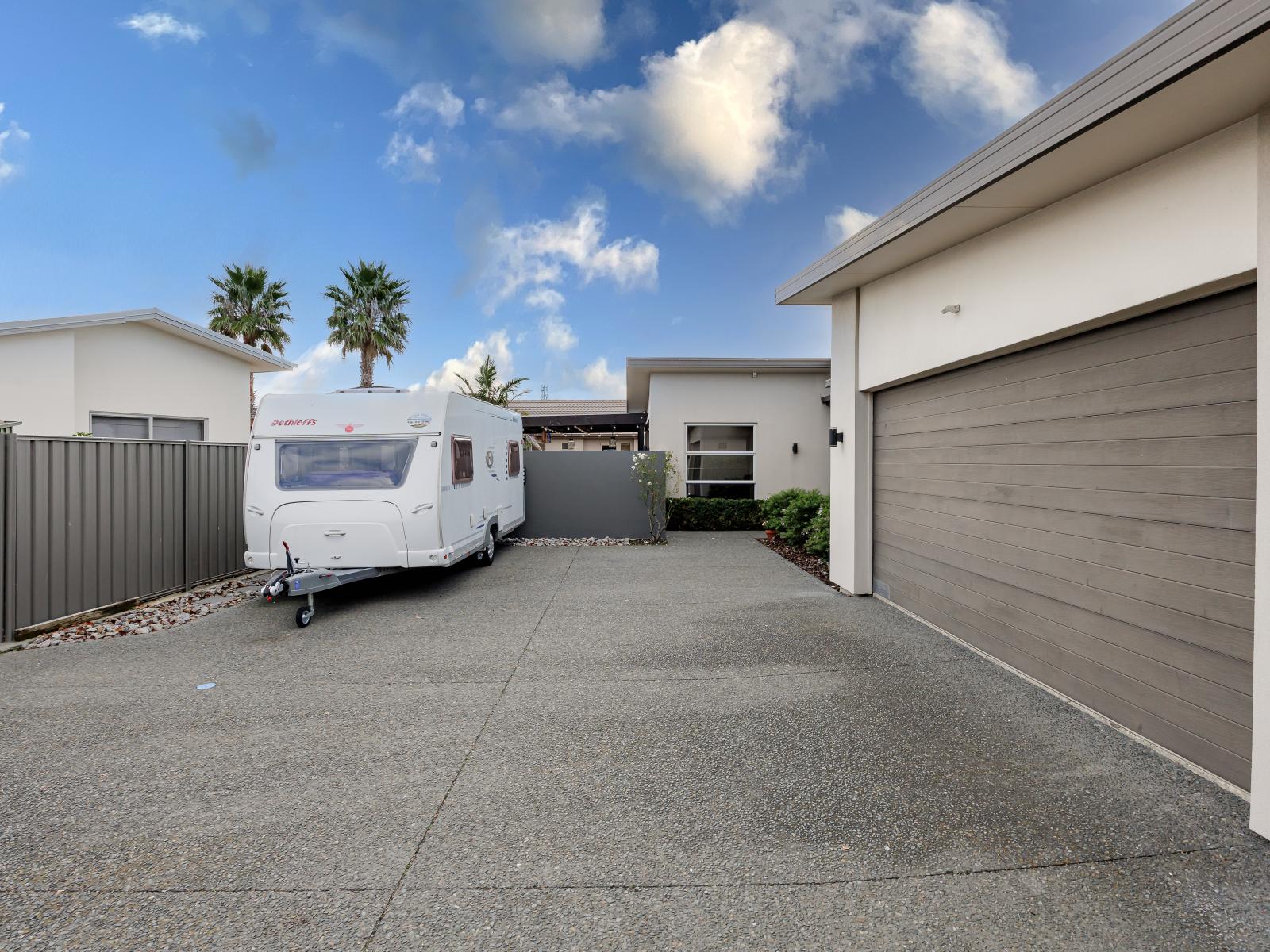 48 Merlot Drive, Greenmeadows
