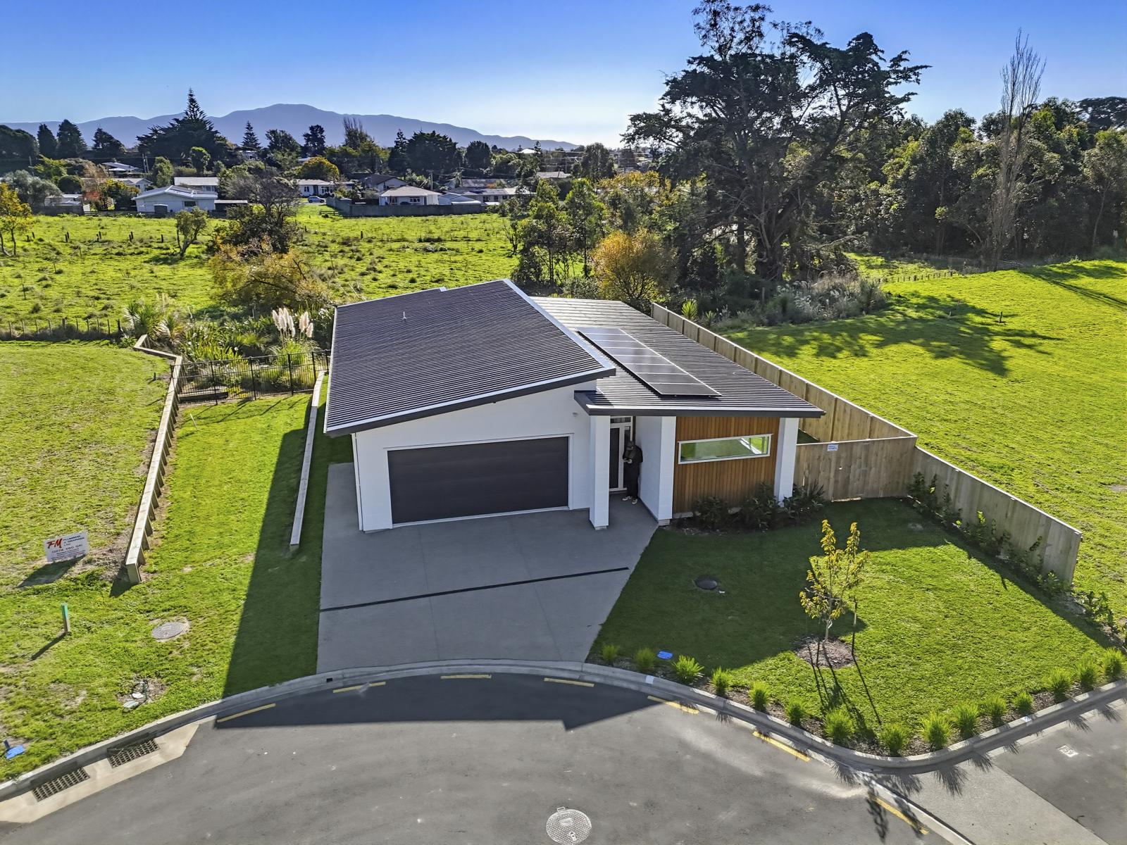 20 Brunoro Place, Paraparaumu