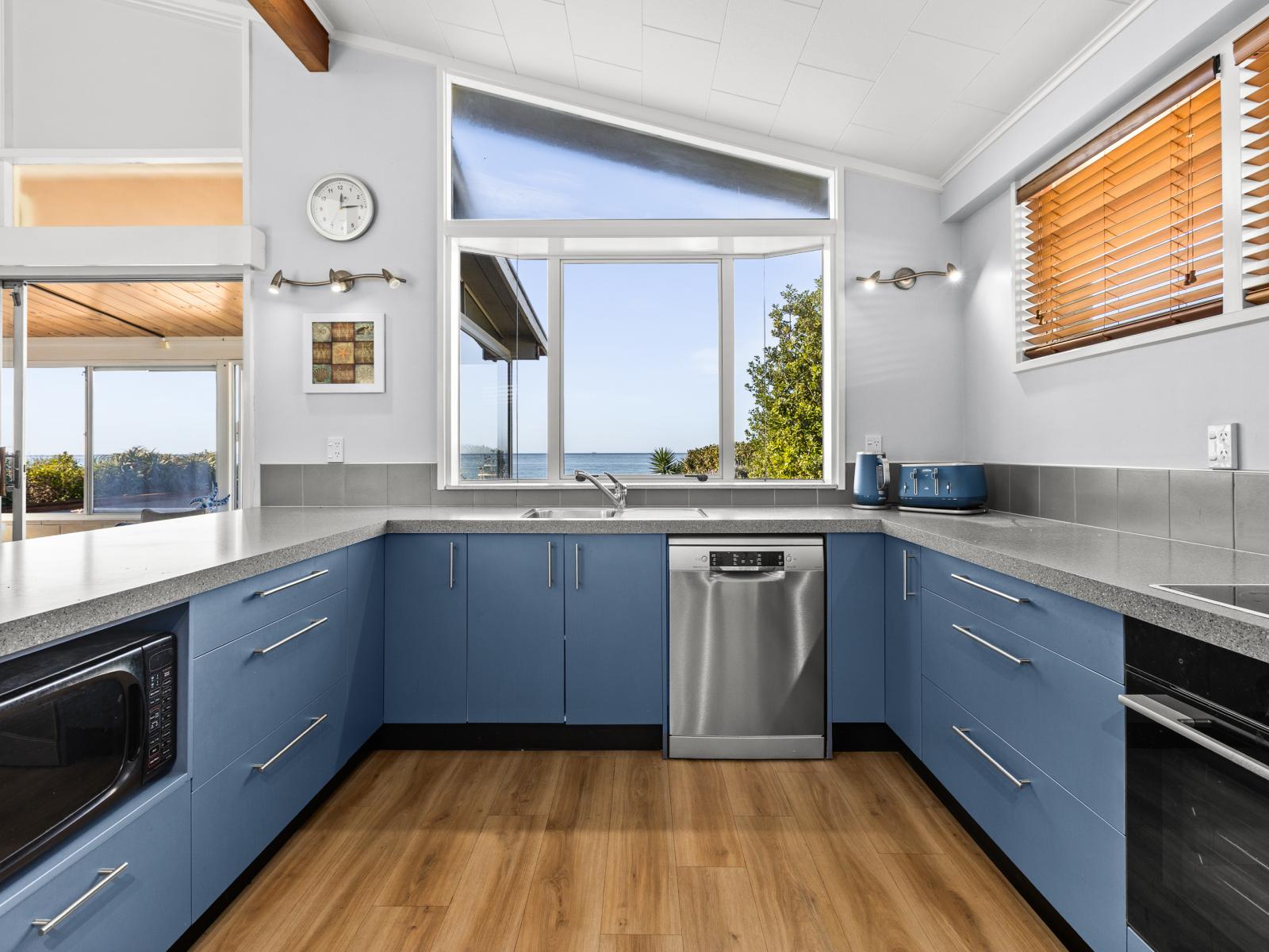 34 Ferguson Street North, Bay View
