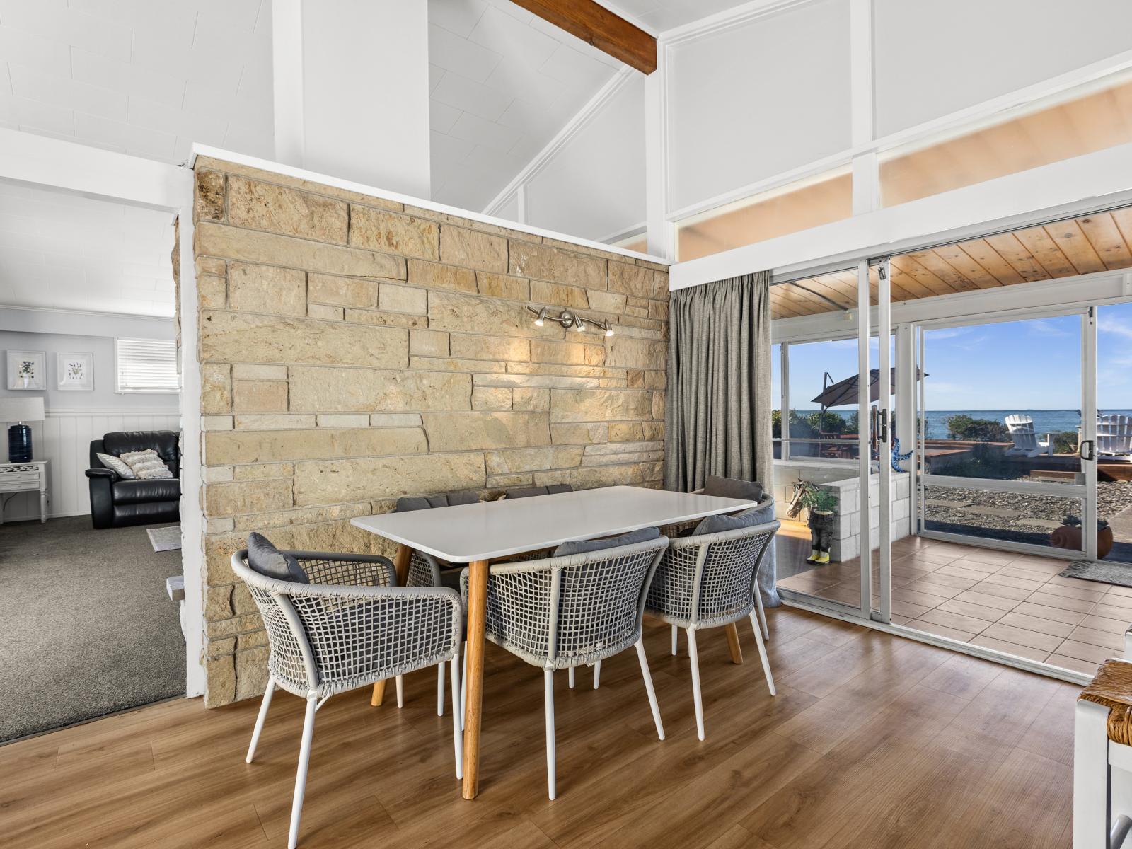 34 Ferguson Street North, Bay View
