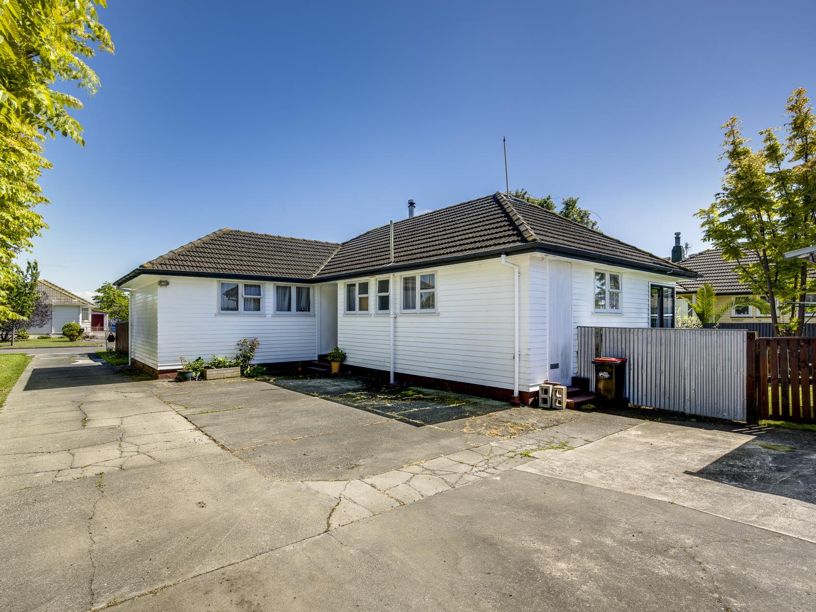 46 Massey Crescent, Marewa