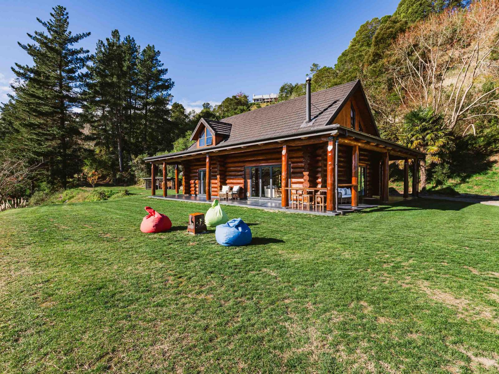 800 Kahuranaki Road, Kahuranaki
