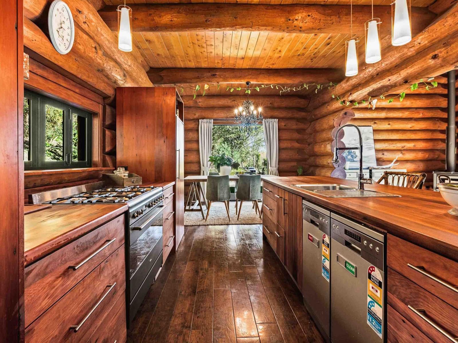 800 Kahuranaki Road, Kahuranaki