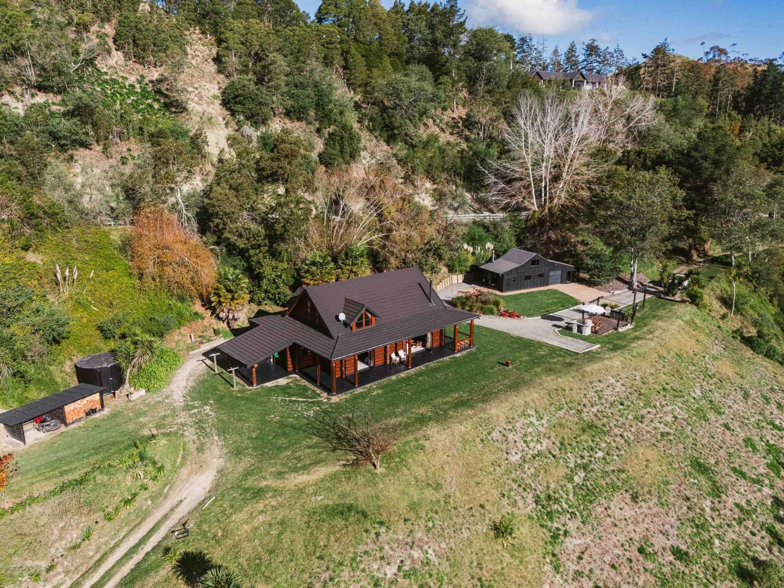 800 Kahuranaki Road, Kahuranaki
