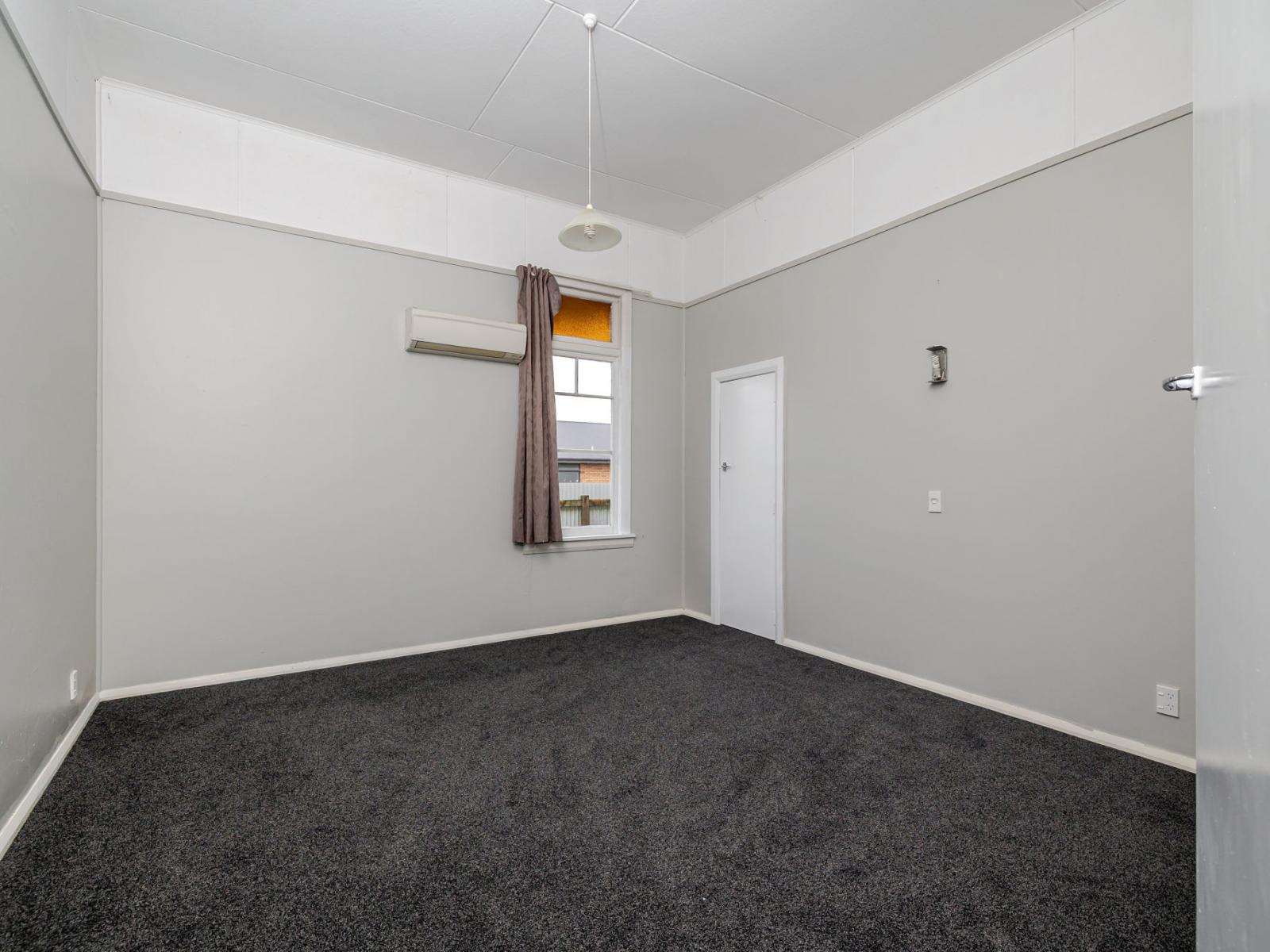 19 Sedcole Street, Pahiatua