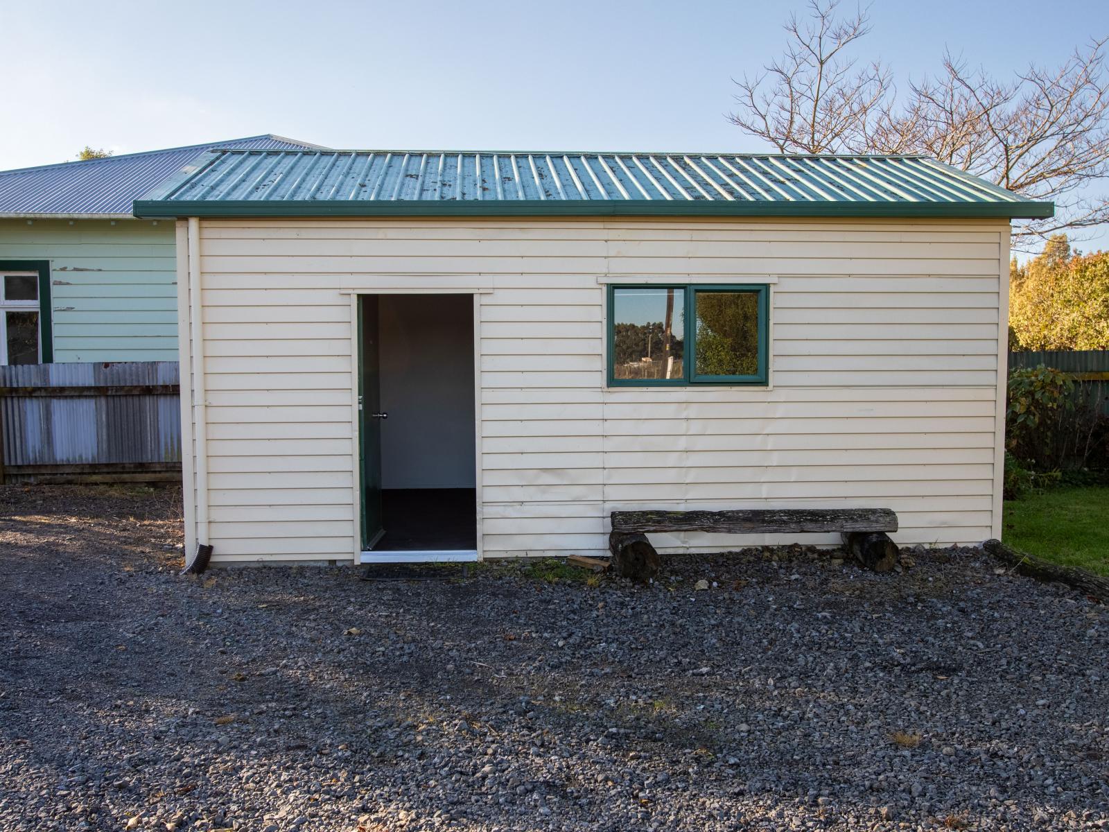 13 Station Street, Woodville