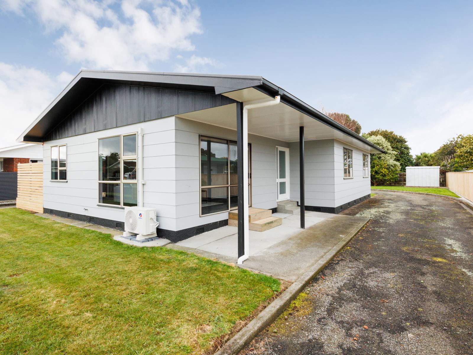 11 Fiona Crescent, Feilding