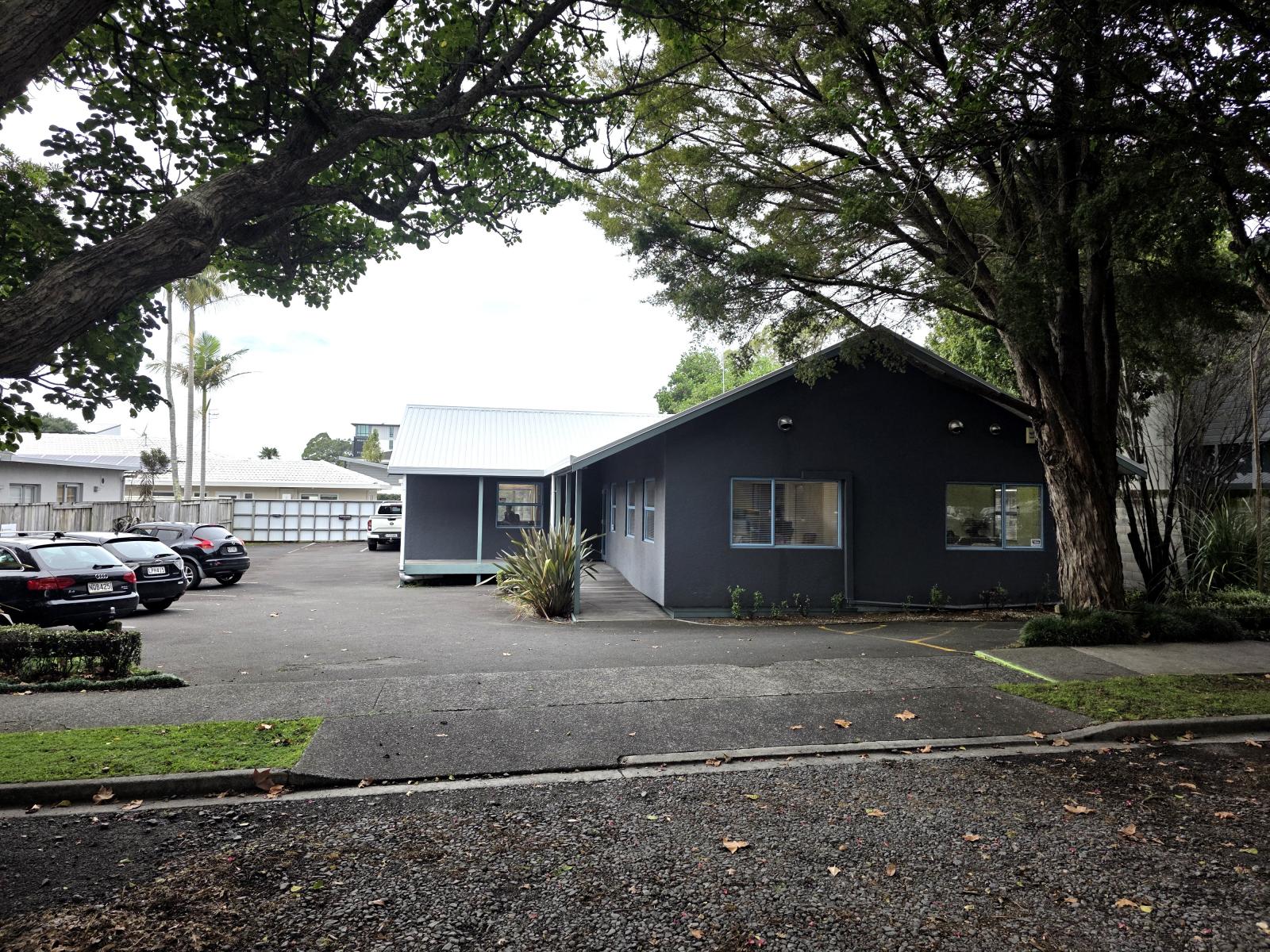 Unit 1 18 Cameron Road, Tauranga
