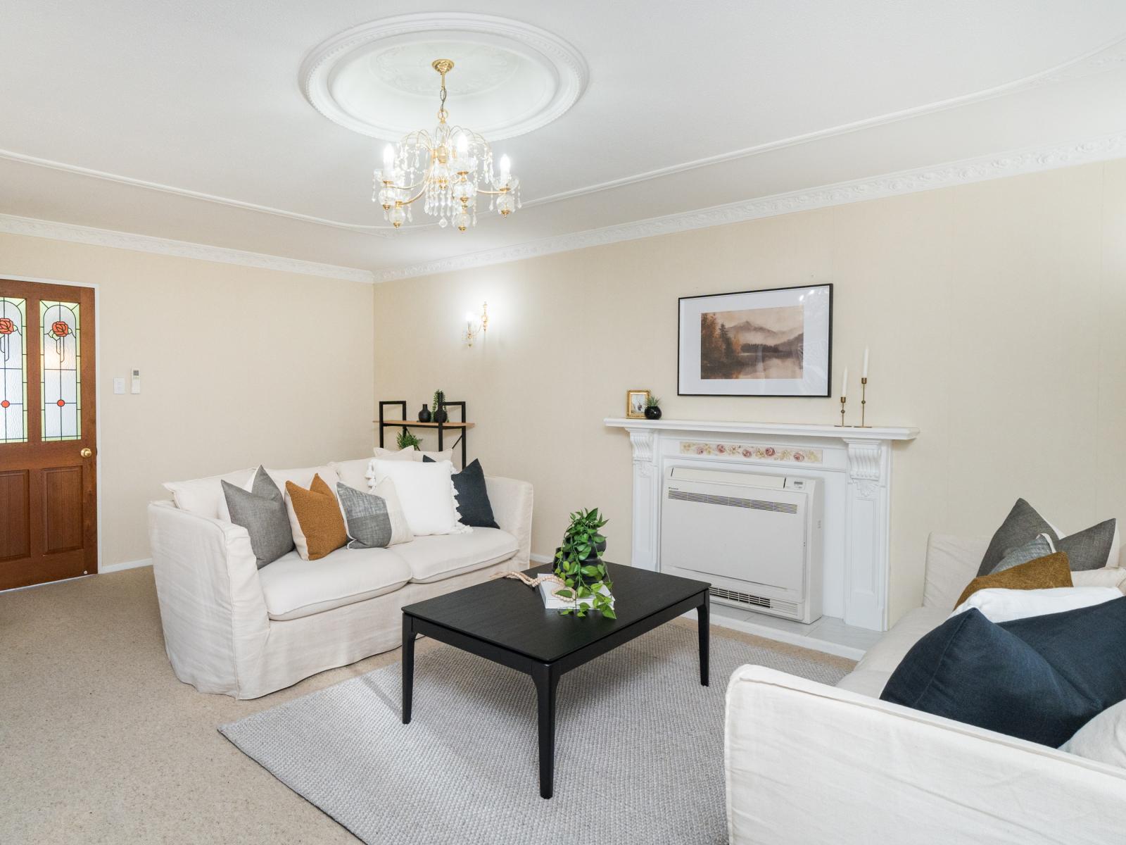 126 John F Kennedy Drive, Milson