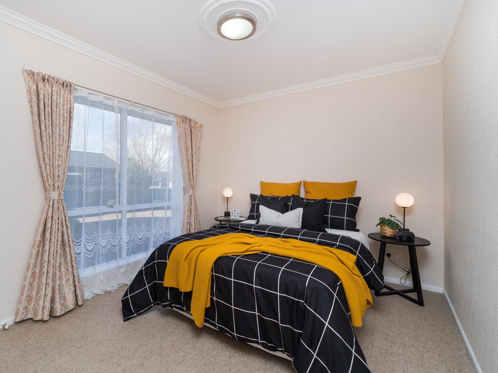 126 John F Kennedy Drive, Milson