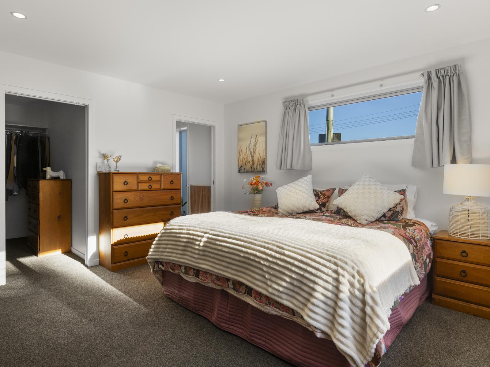 24 Bidston Street, Outram