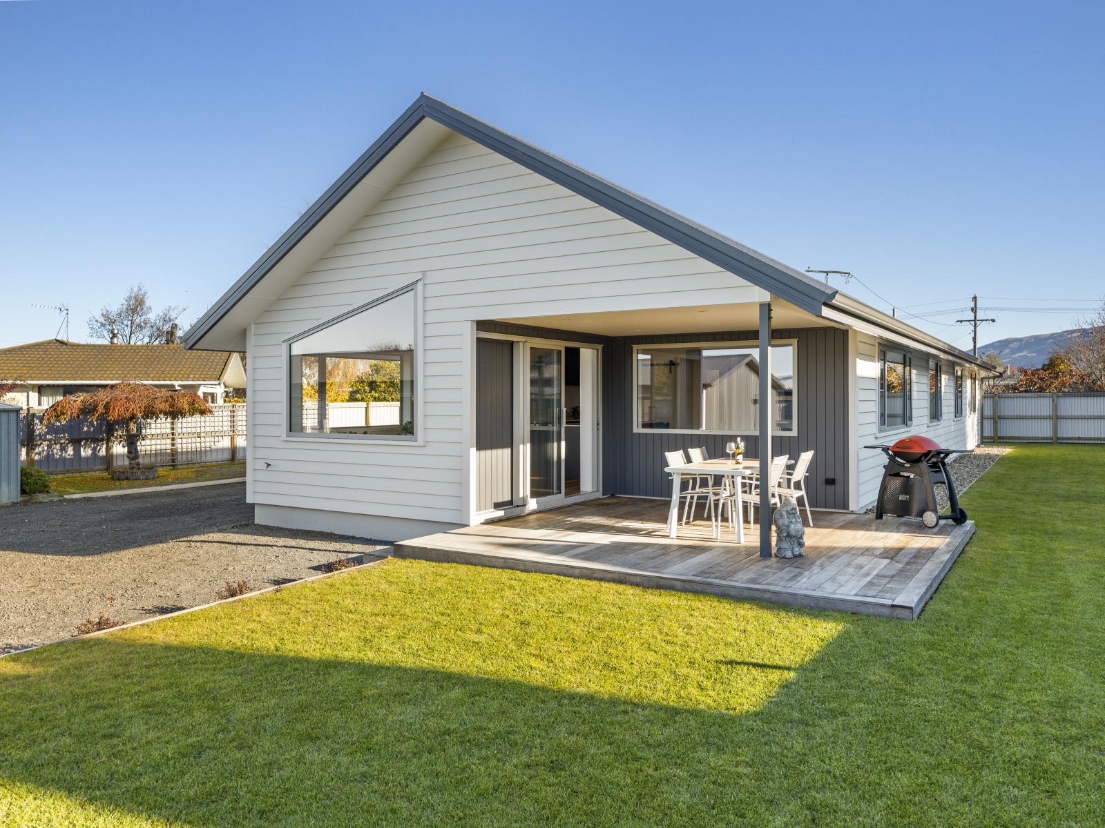 24 Bidston Street, Outram